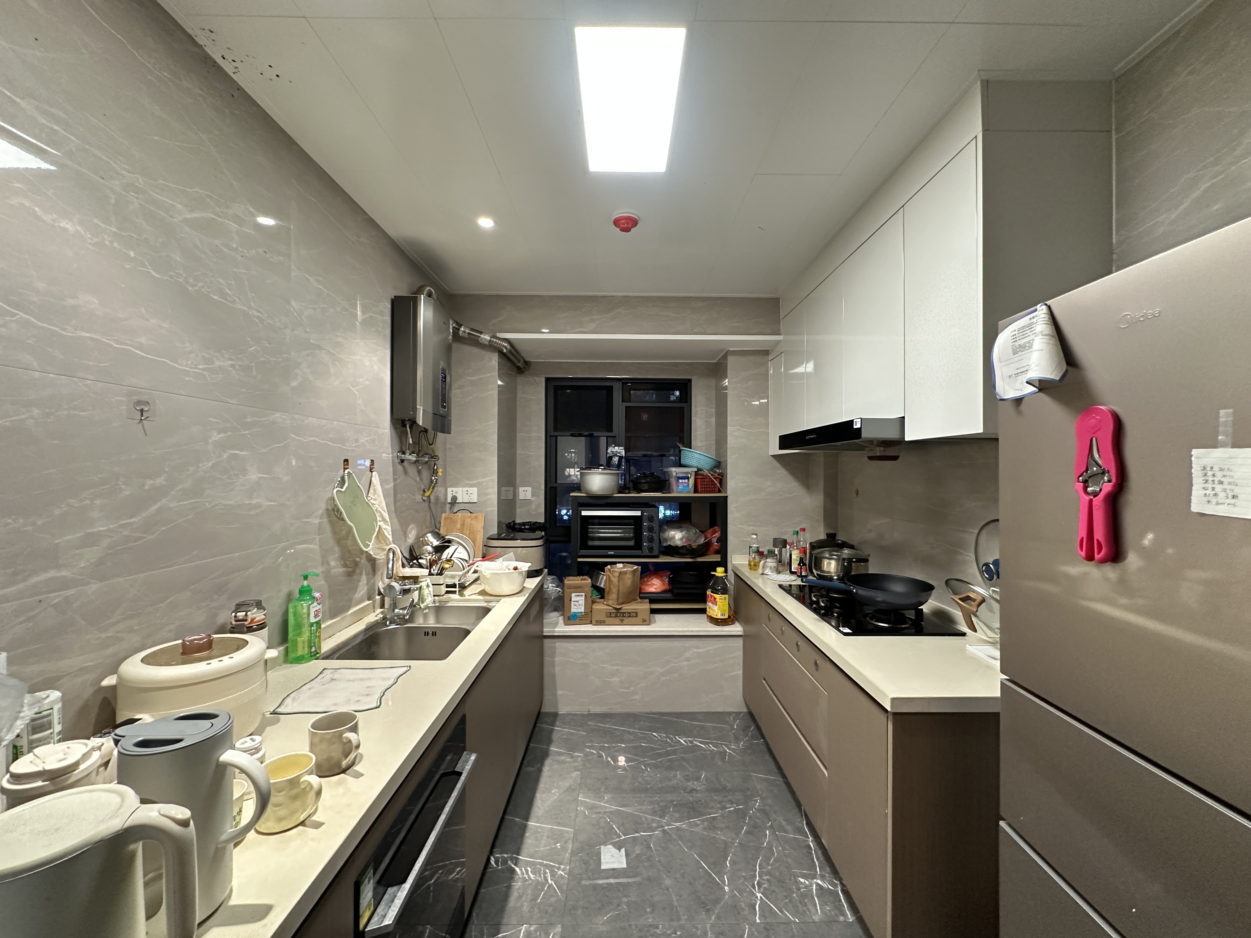 中海汇德里  4室2厅2卫    4800.0元/月室内图