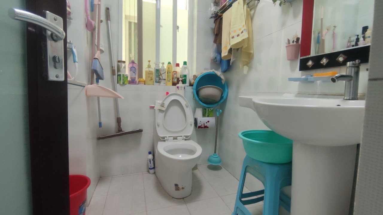 蔚兰天成  2室2厅1卫    125.0万客厅