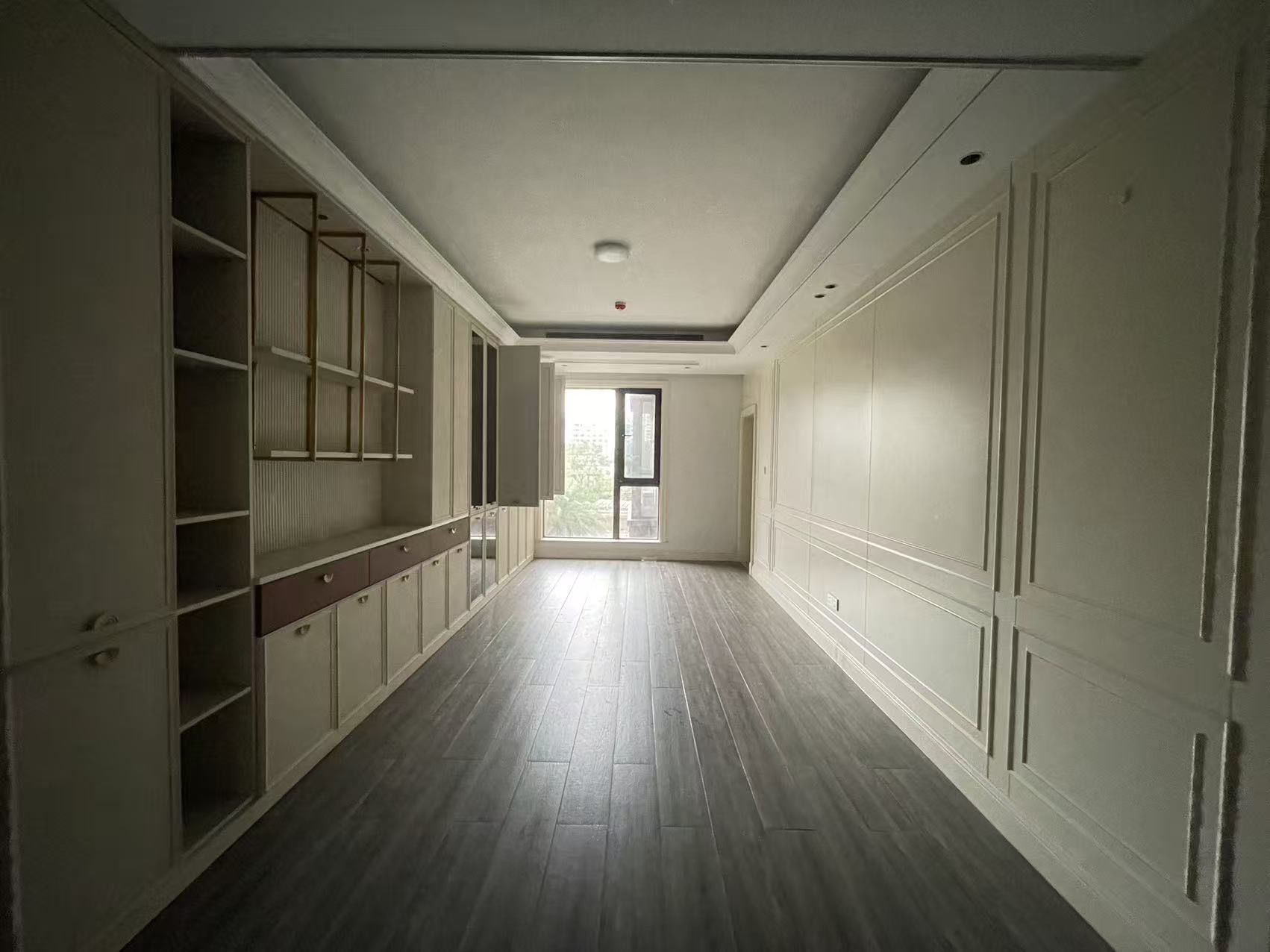 海航豪庭北苑  5室2厅3卫    9500.0元/月室内图