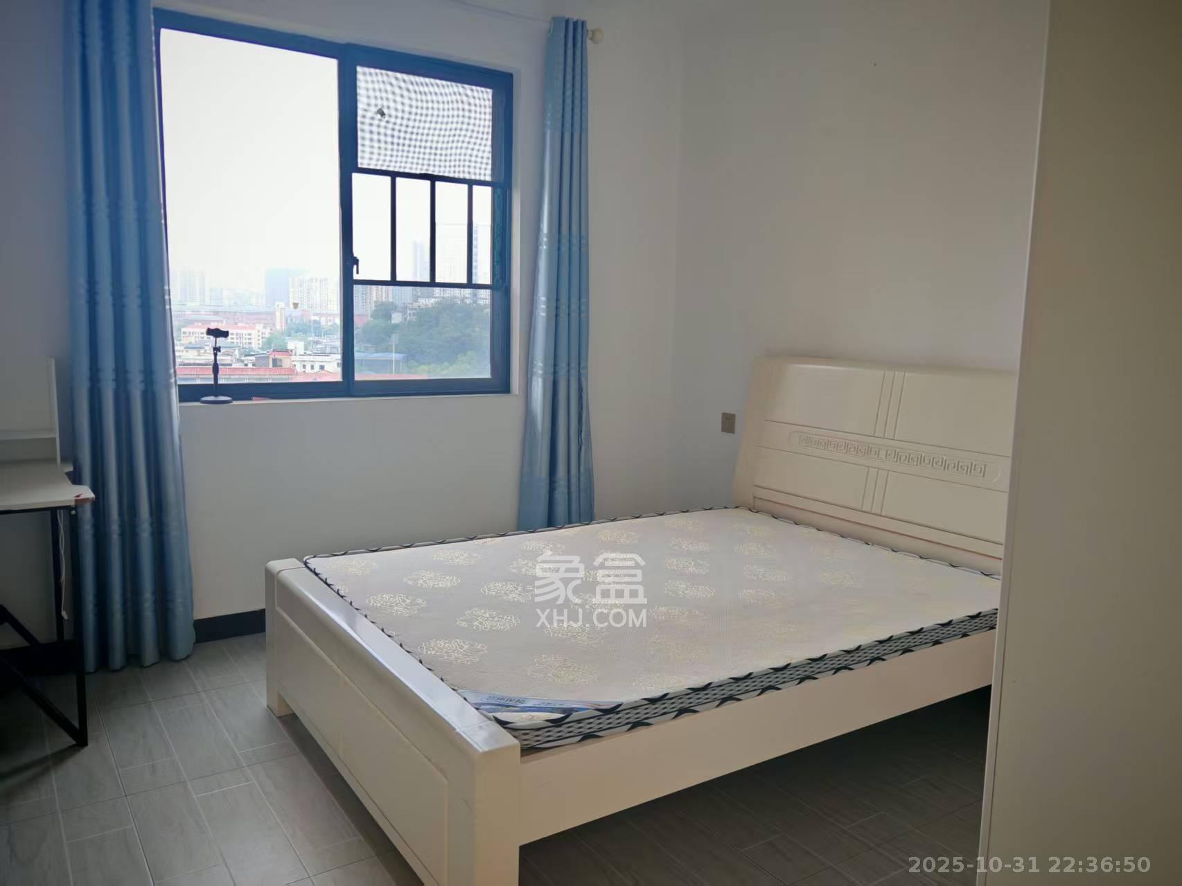 诚兴园  2室2厅1卫    2000.0元/月 诚兴园  2室2厅1卫    2000.0元/月室内图