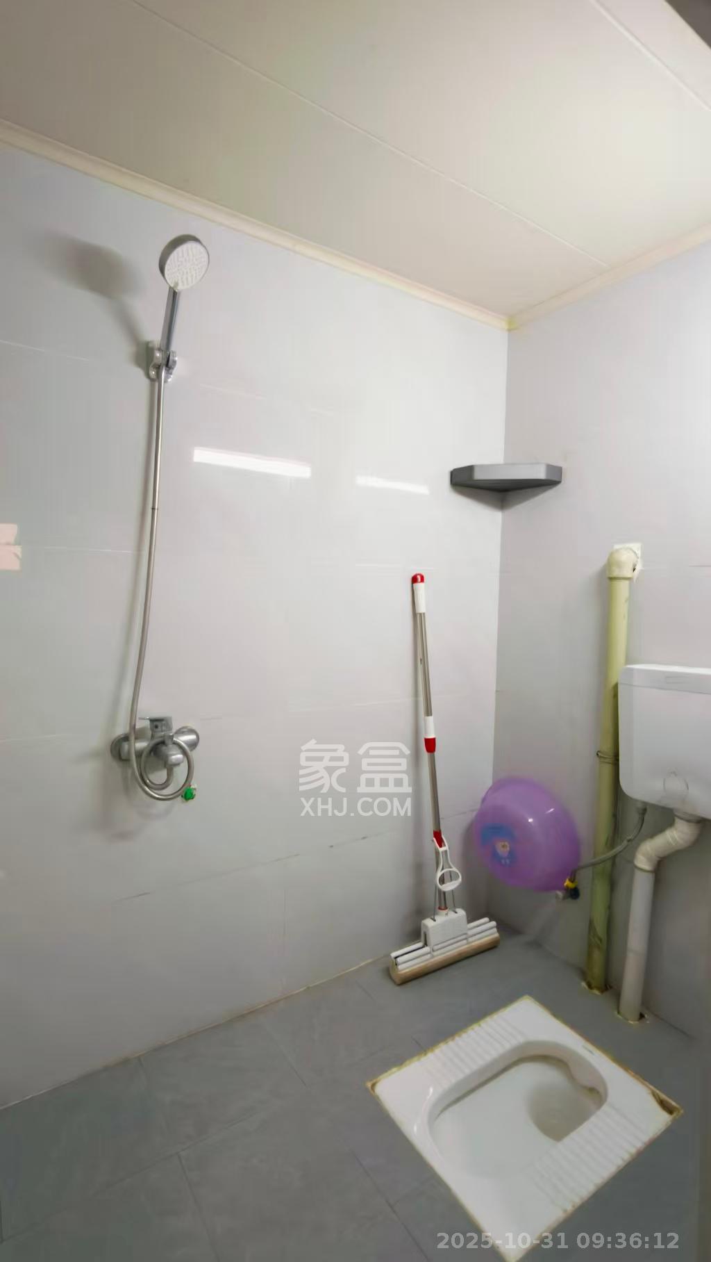 雄海花园  1室1厅1卫    1100.0元/月室内图