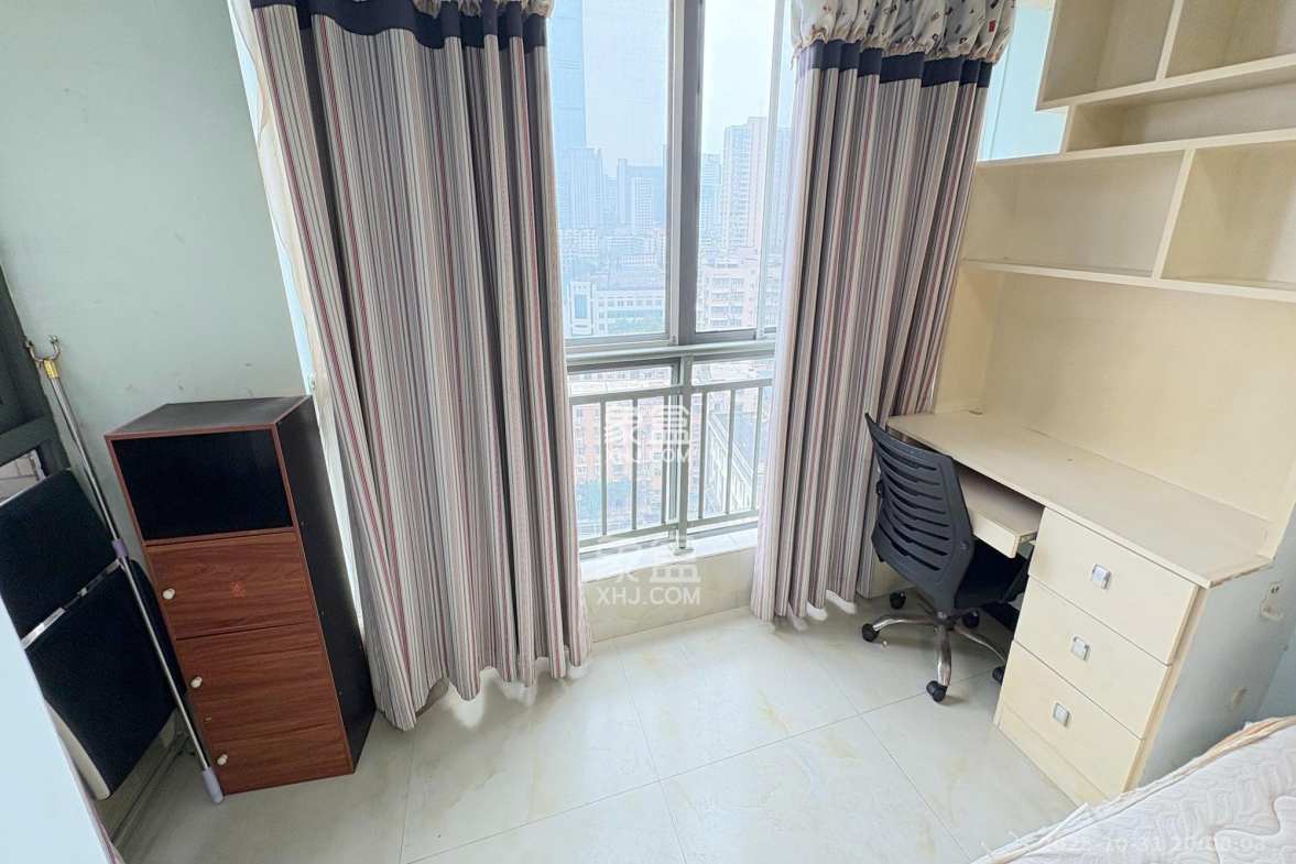 少帅府 2室1厅1卫 55.0万 少帅府 2室1厅1卫 55.0万阳台