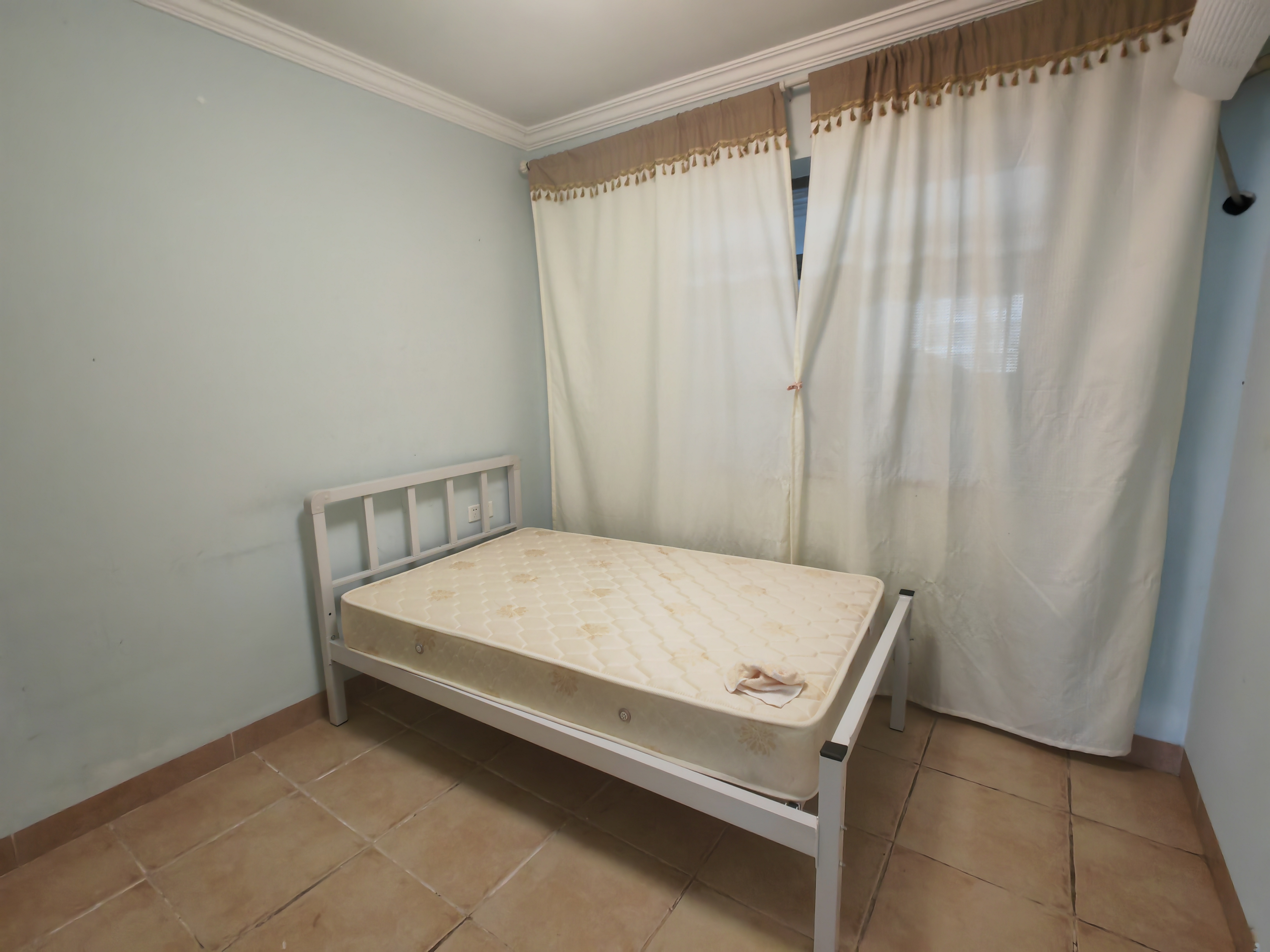 国兴城（C区）  2室2厅1卫    2600.0元/月室内图