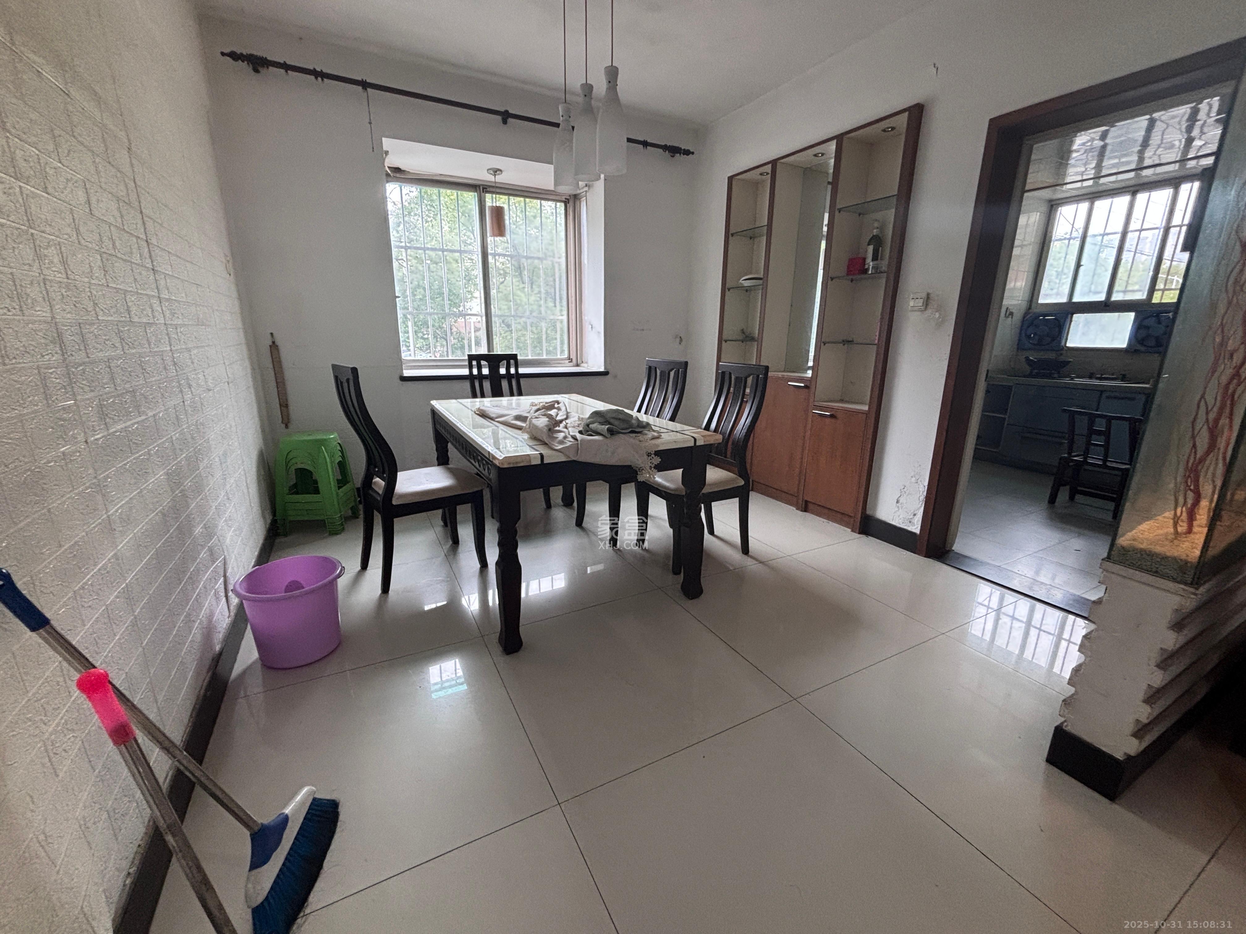 广铁集团长沙铁路家属区  3室2厅1卫    2200.0元/月室内图