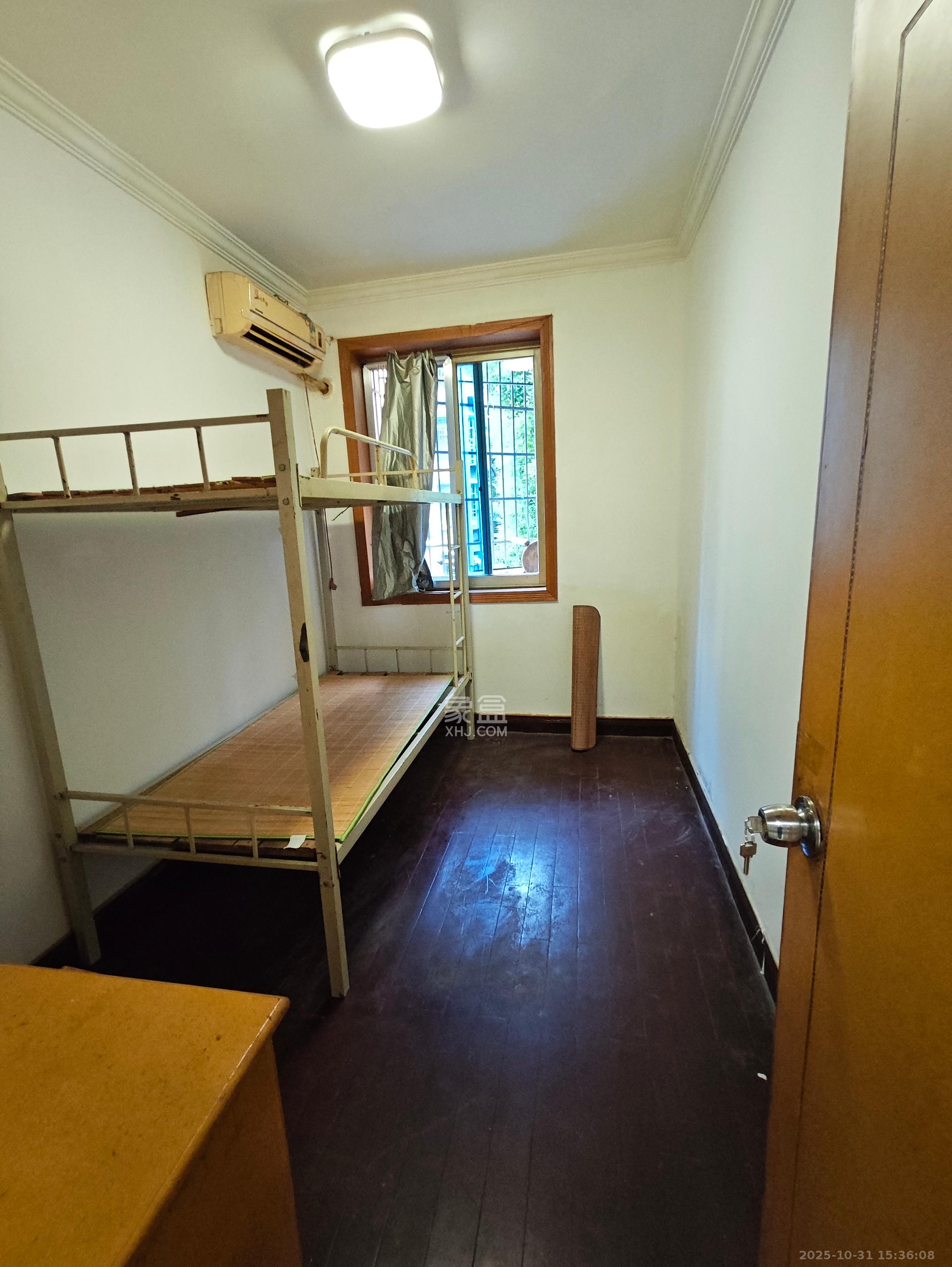 红旗区三片 2室2厅1卫 1600.0元/月 红旗区三片 2室2厅1卫 1600.0元/月室内图