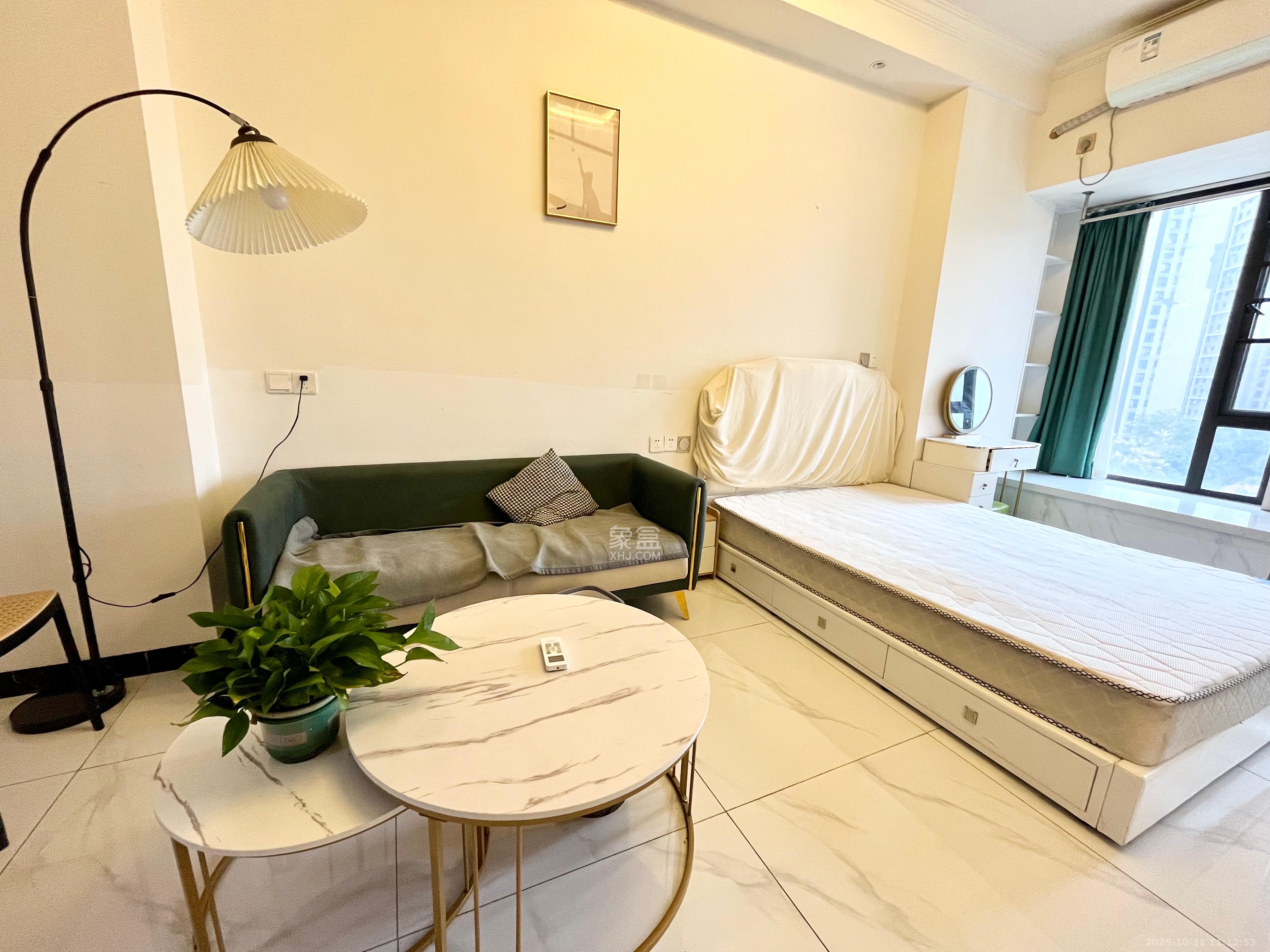 润和国际广场  1室1厅1卫    1800.0元/月