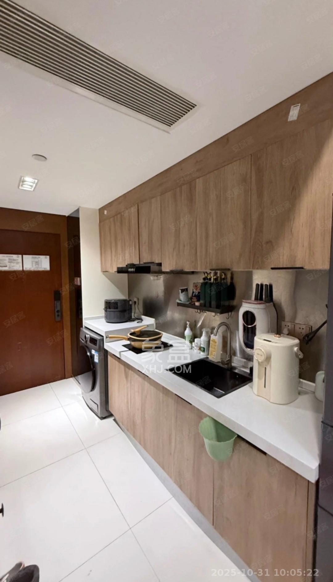 东怡外国（南湖一号)  1室1厅1卫    1700.0元/月室内图