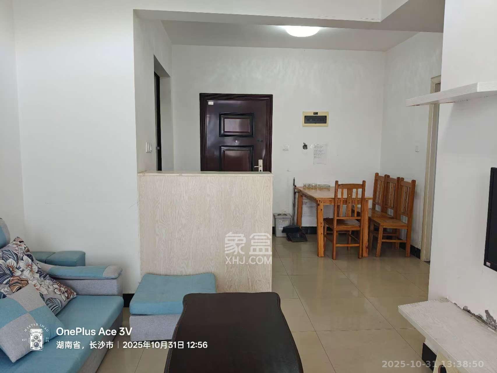 叠彩兰亭  2室2厅1卫    1800.0元/月室内图