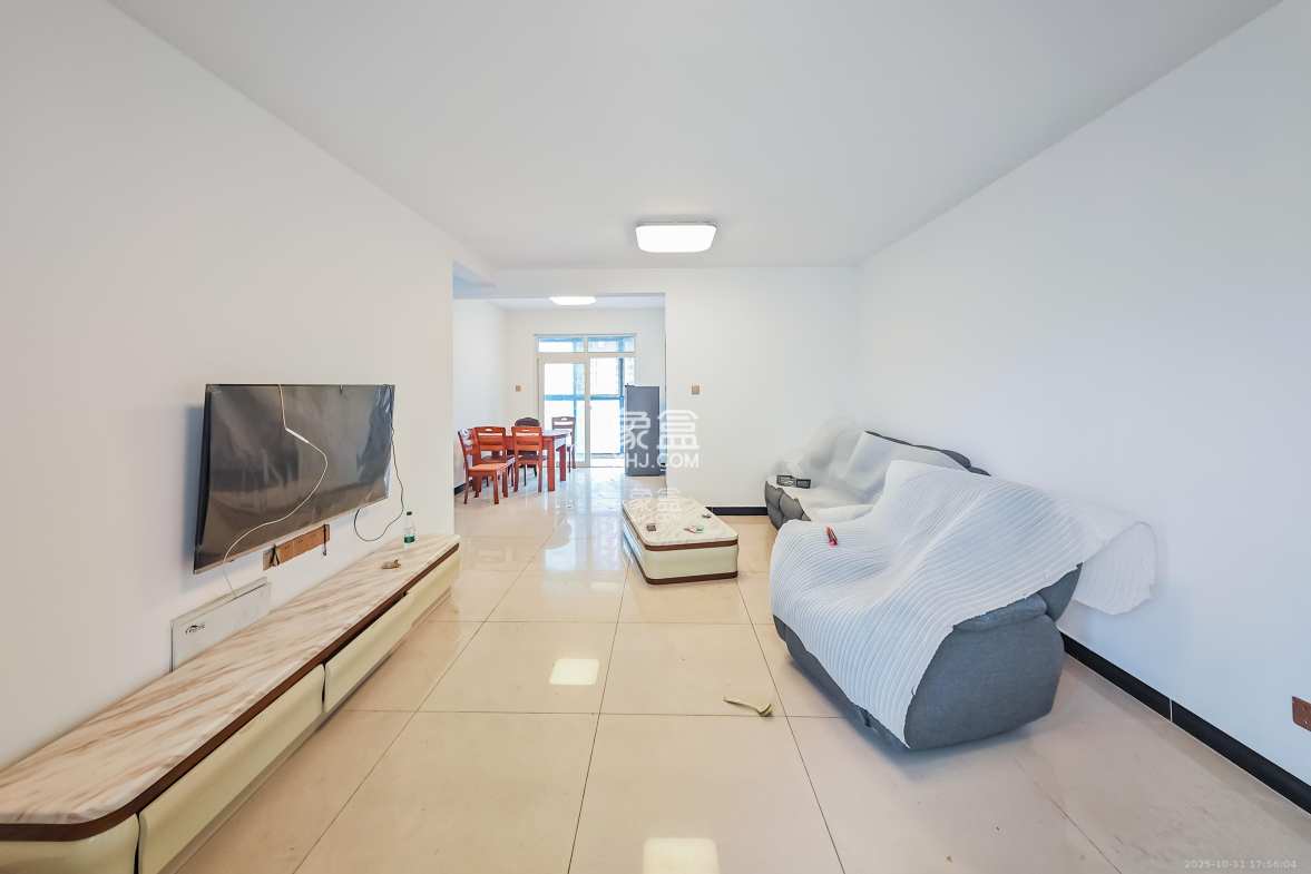 恒丰天湘华庭 3室2厅2卫 78.0万 恒丰天湘华庭 3室2厅2卫 78.0万客厅