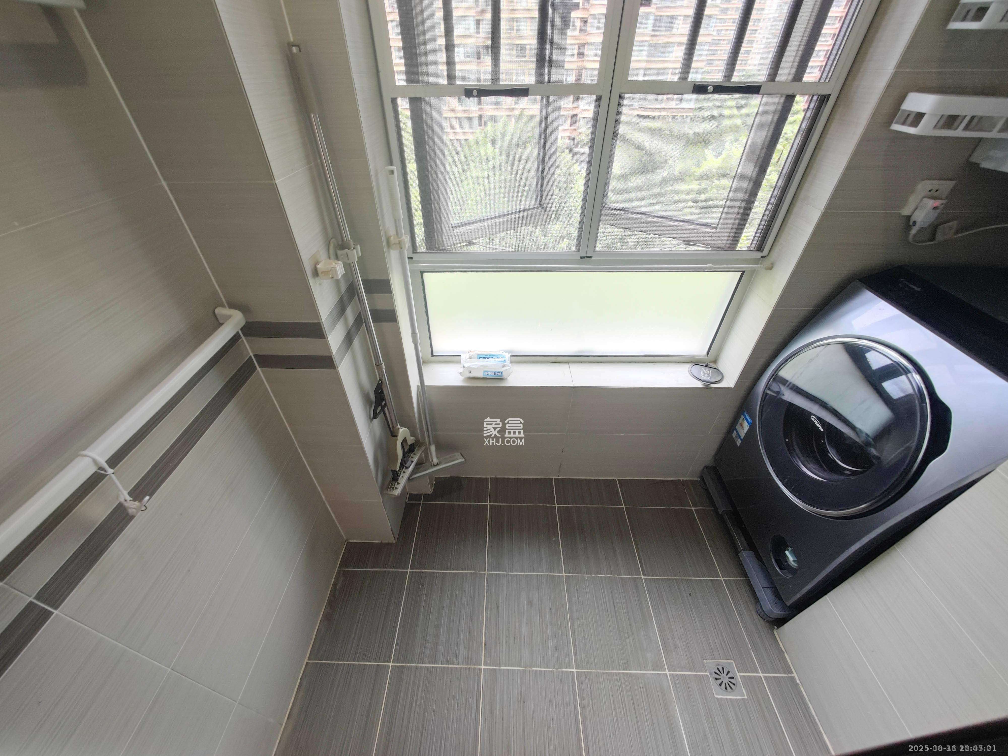 五矿万境水岸一期(万境水岸嘉苑)  3室2厅2卫    3200.0元/月 五矿万境水岸一期(万境水岸嘉苑)  3室2厅2卫    3200.0元/月室内图