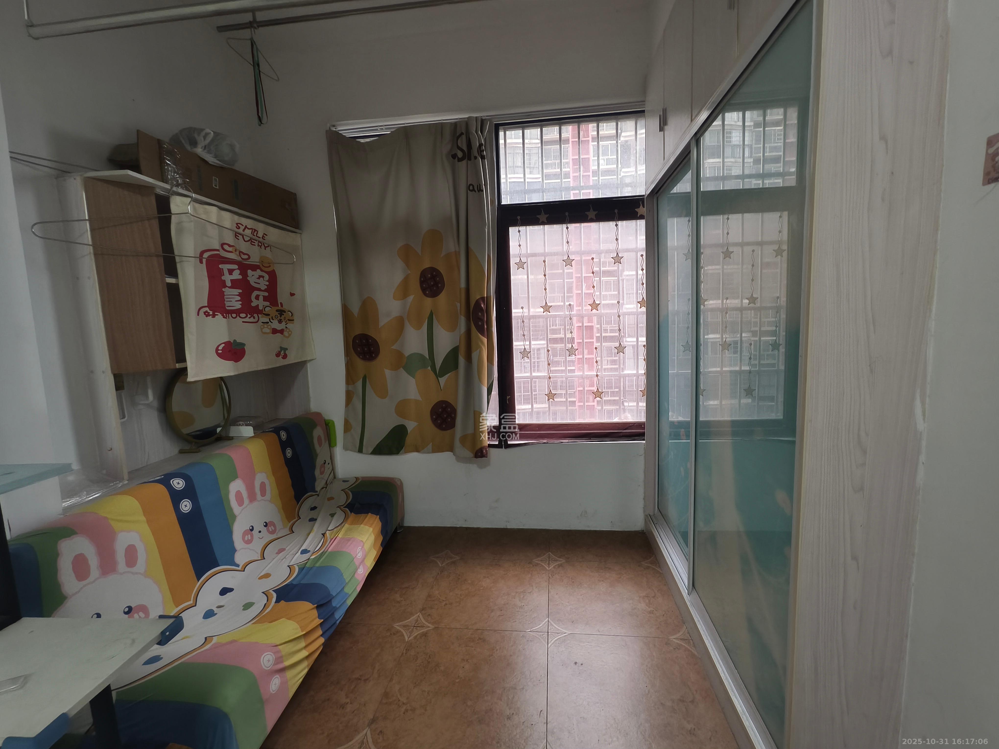 红树湾  1室0厅0卫    1050.0元/月室内图