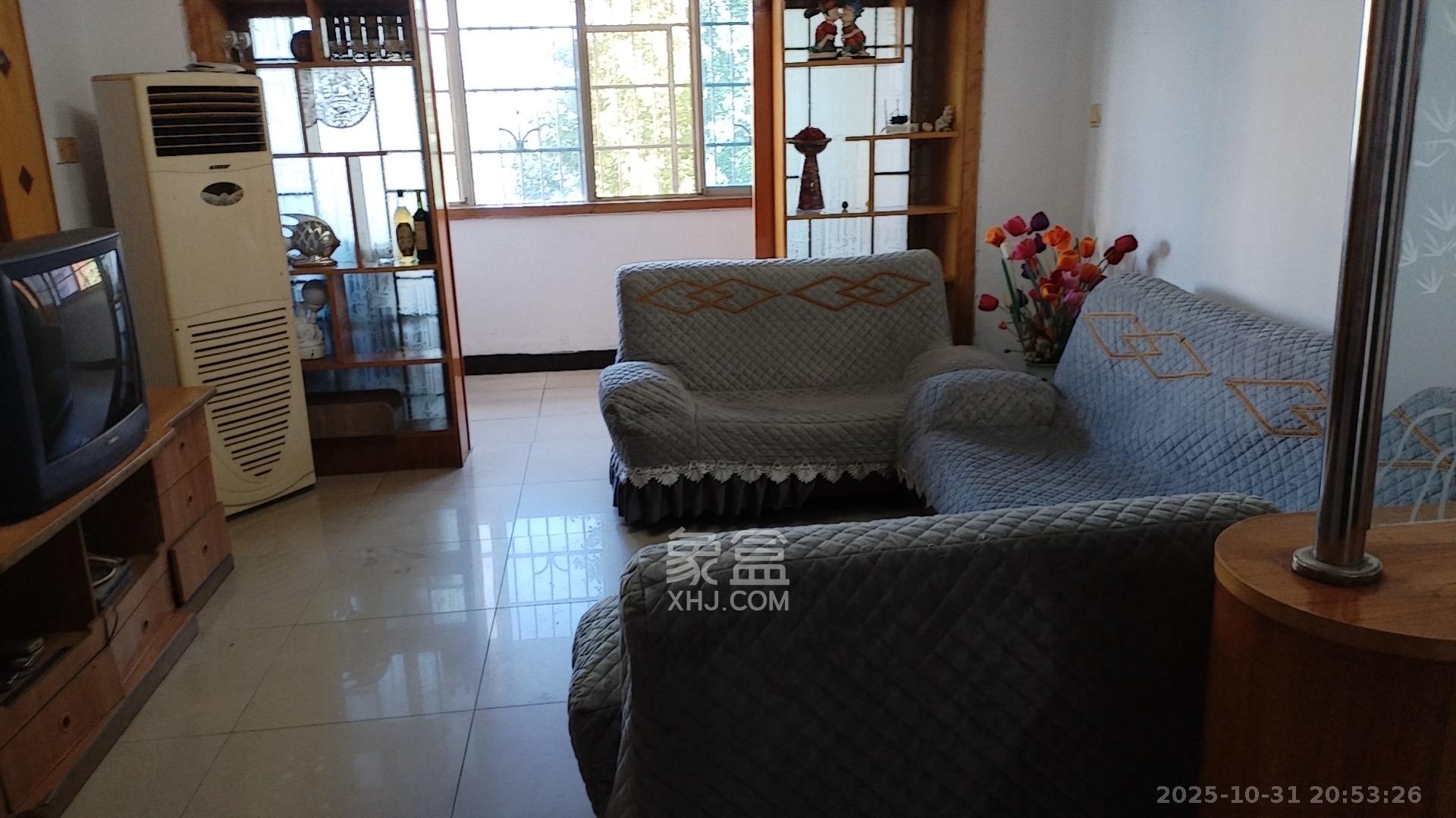 阳明山庄 3室2厅1卫 2000.0元/月 阳明山庄 3室2厅1卫 2000.0元/月室内图