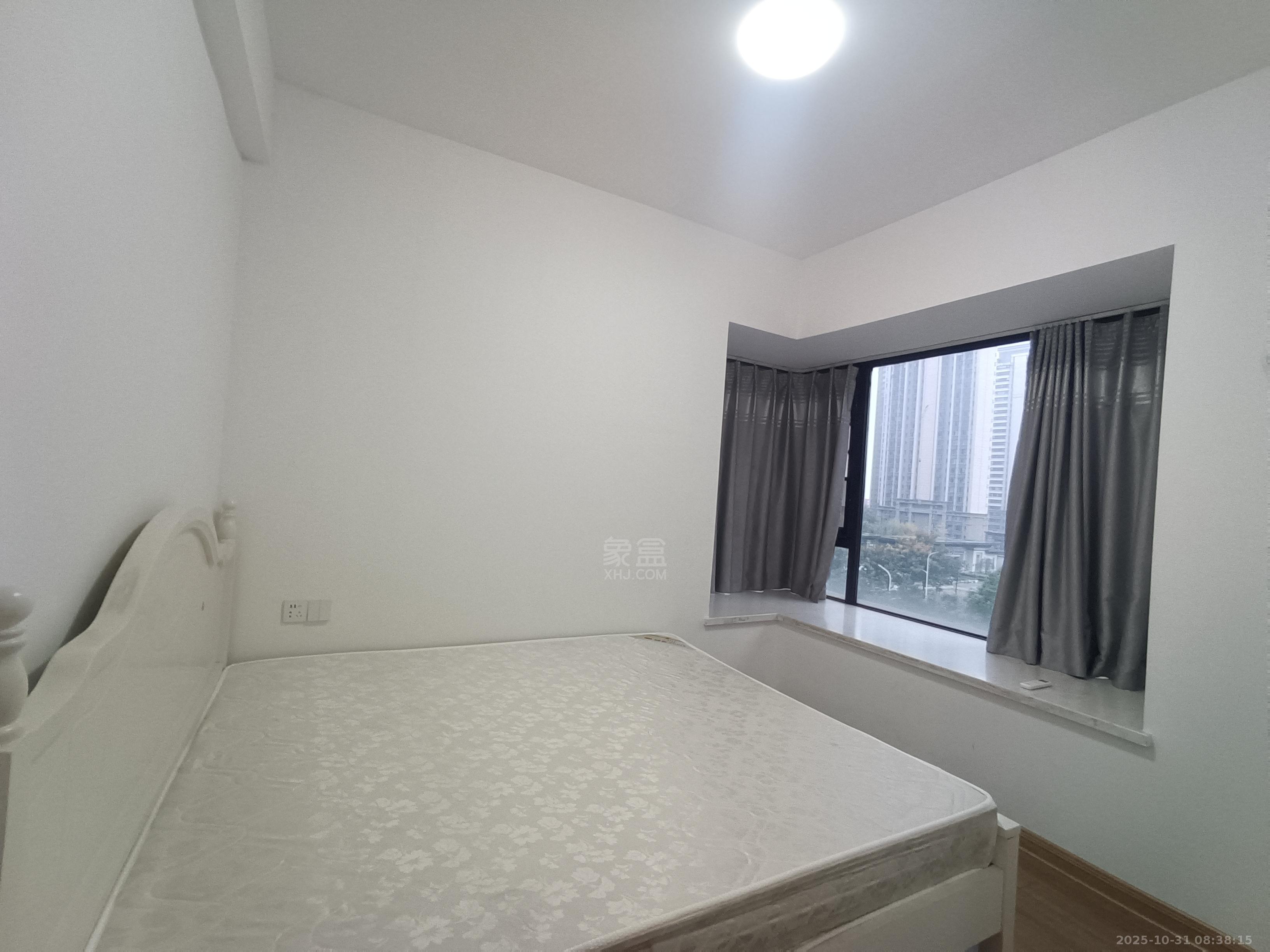 美的翰城  3室2厅2卫    1800.0元/月 美的翰城  3室2厅2卫    1800.0元/月室内图