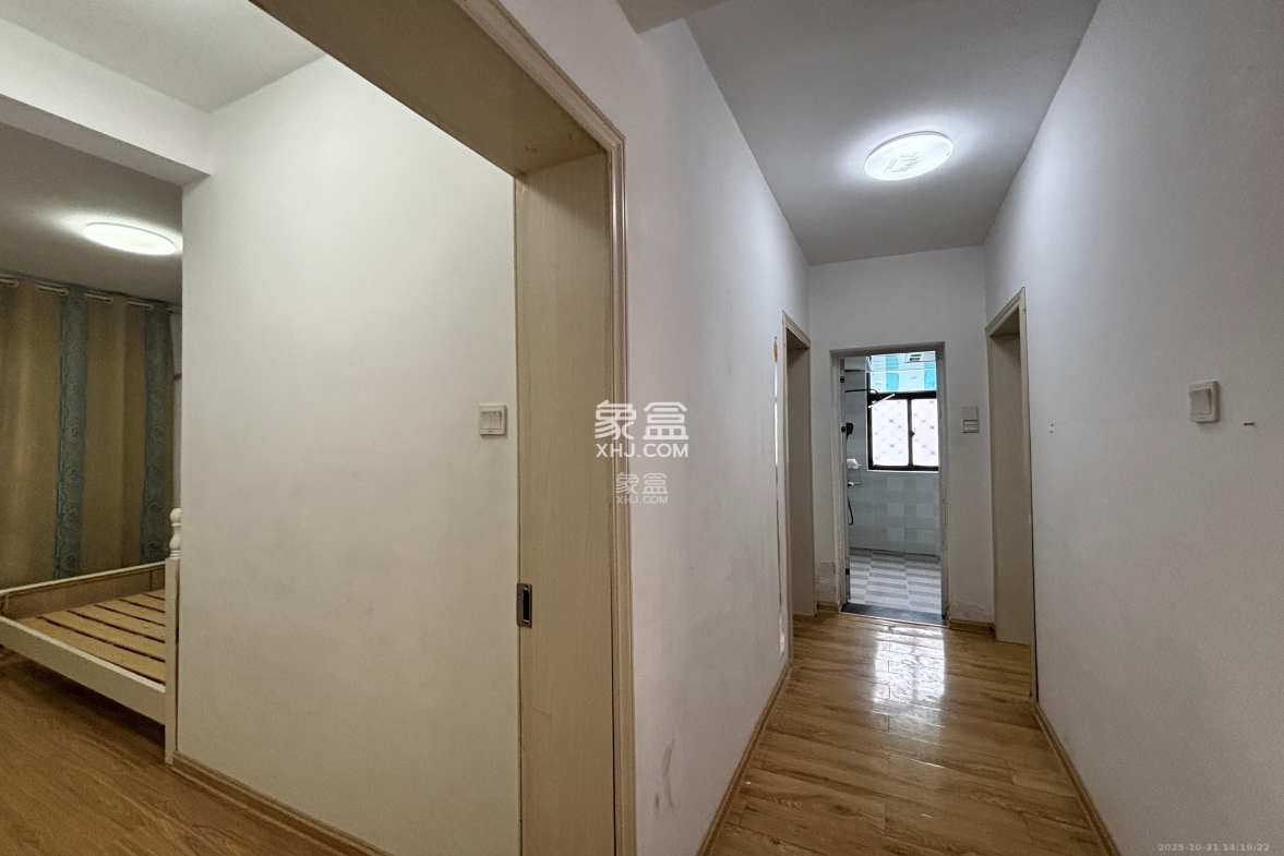 安泰嘉园(湘府邻伴) 3室2厅2卫 2500.0元/月 安泰嘉园(湘府邻伴) 3室2厅2卫 2500.0元/月室内图