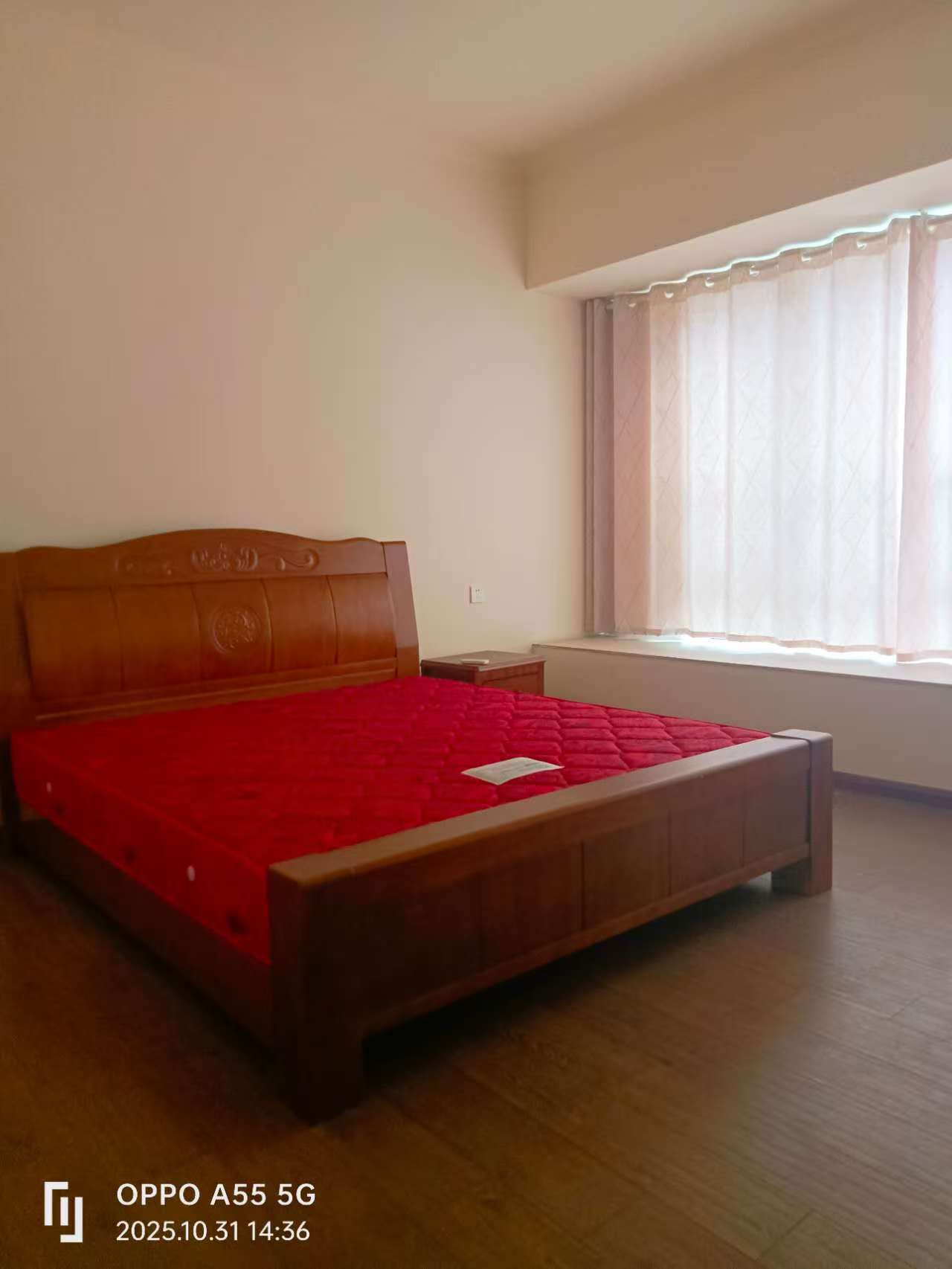 碧桂园 4室2厅2卫 2600.0元/月 碧桂园 4室2厅2卫 2600.0元/月室内图