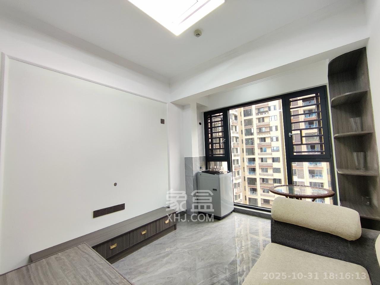 长房明宸府  2室1厅1卫    1700.0元/月室内图