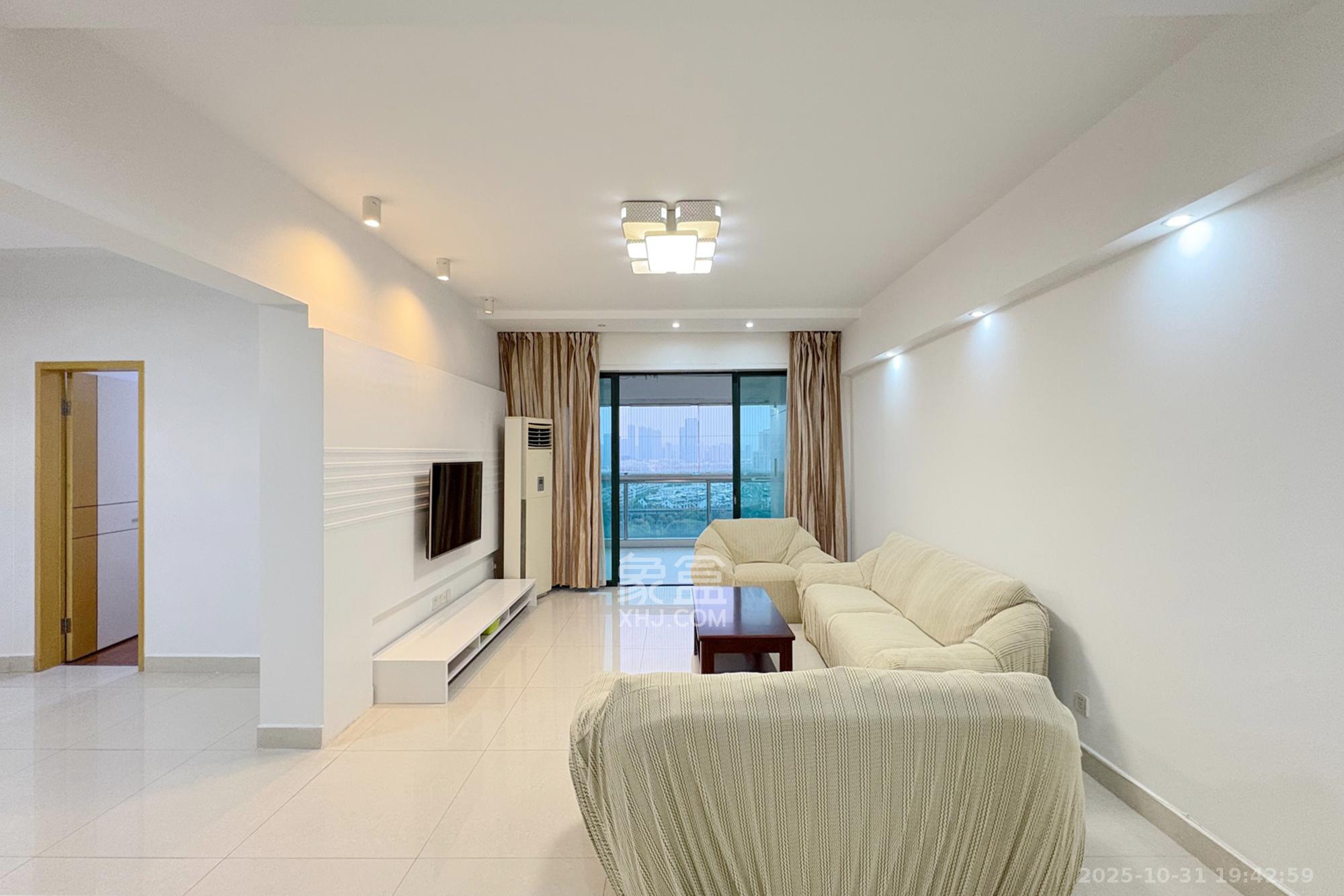 王府花园  3室2厅2卫    146.0万 王府花园  3室2厅2卫    146.0万