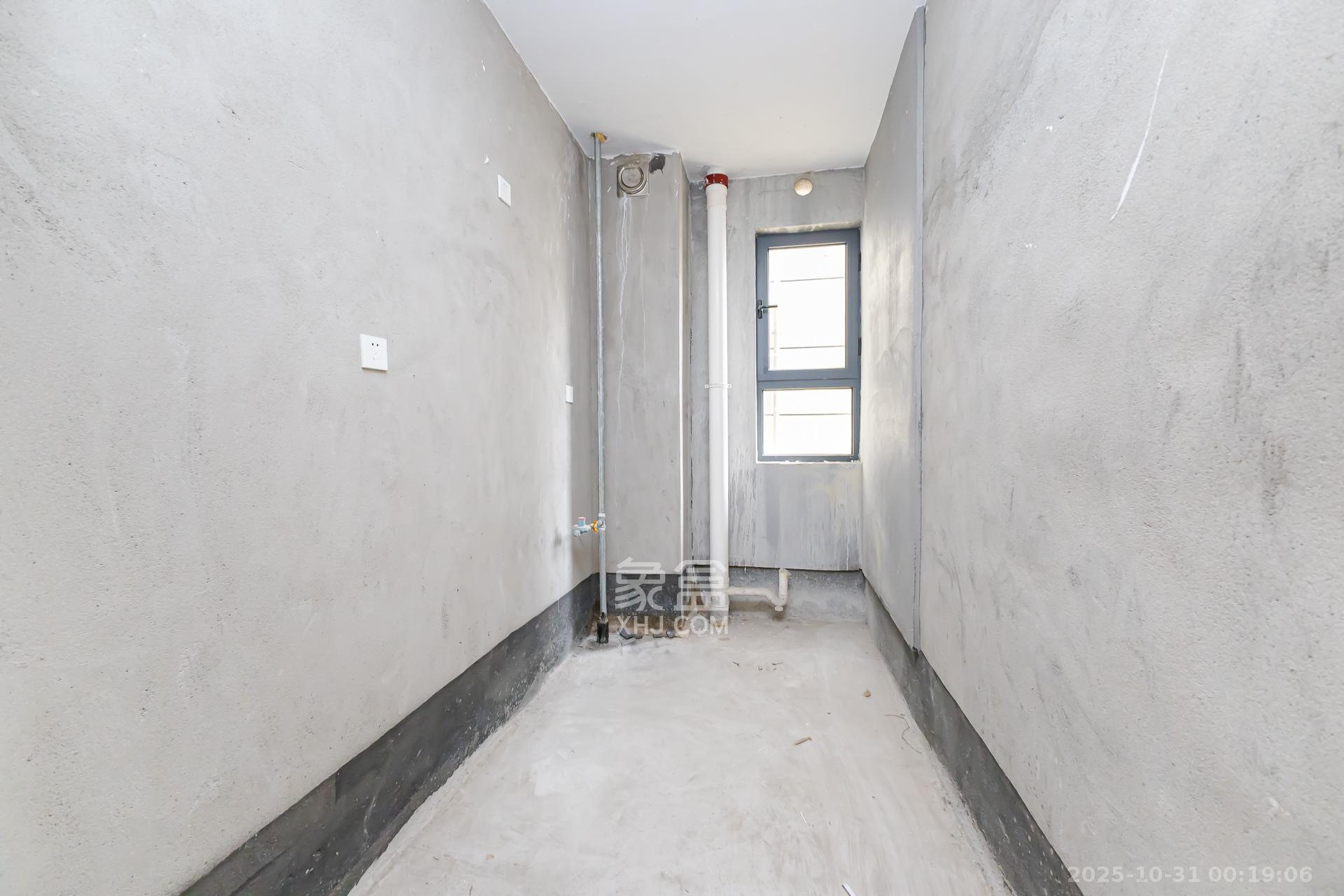 明发阅江悦府 2室2厅1卫 63.0万 明发阅江悦府 2室2厅1卫 63.0万厨房