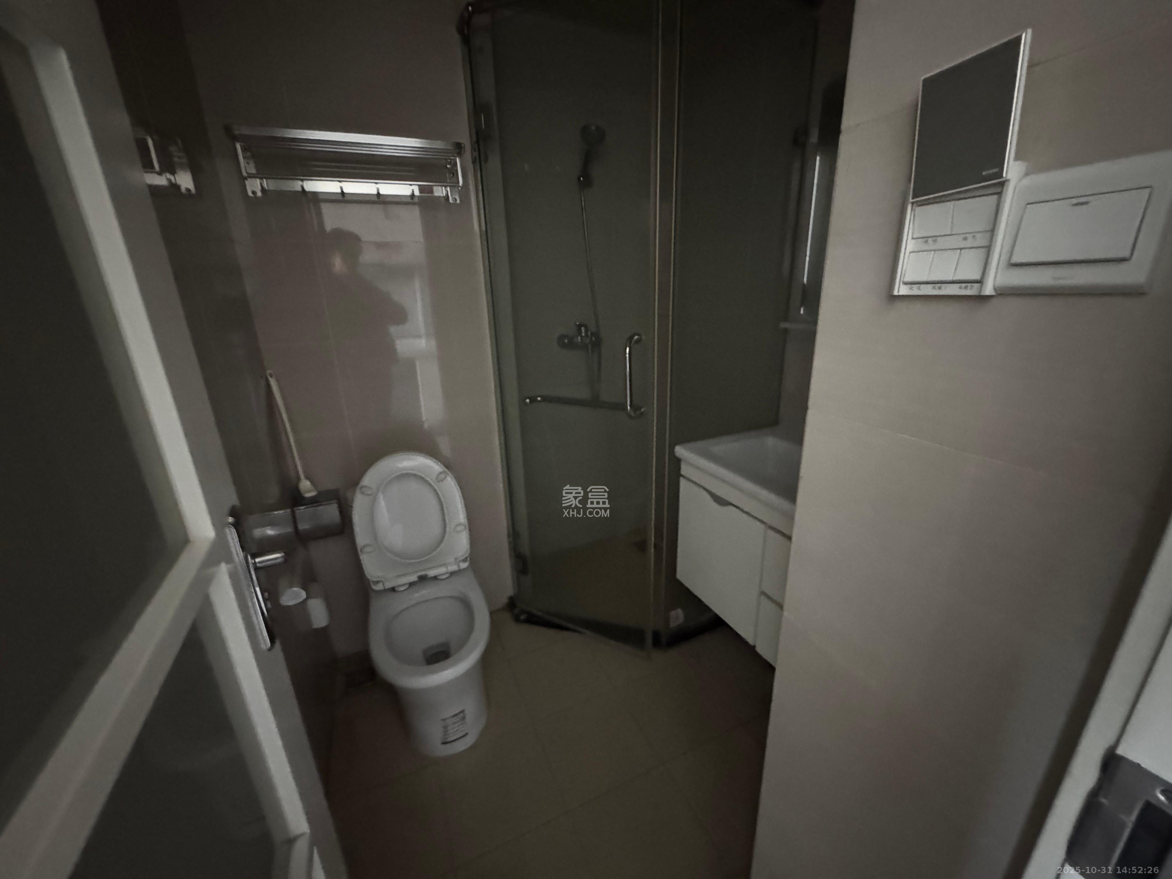 梅溪鑫苑名家 1室1厅1卫 1200.0元/月 梅溪鑫苑名家 1室1厅1卫 1200.0元/月室内图