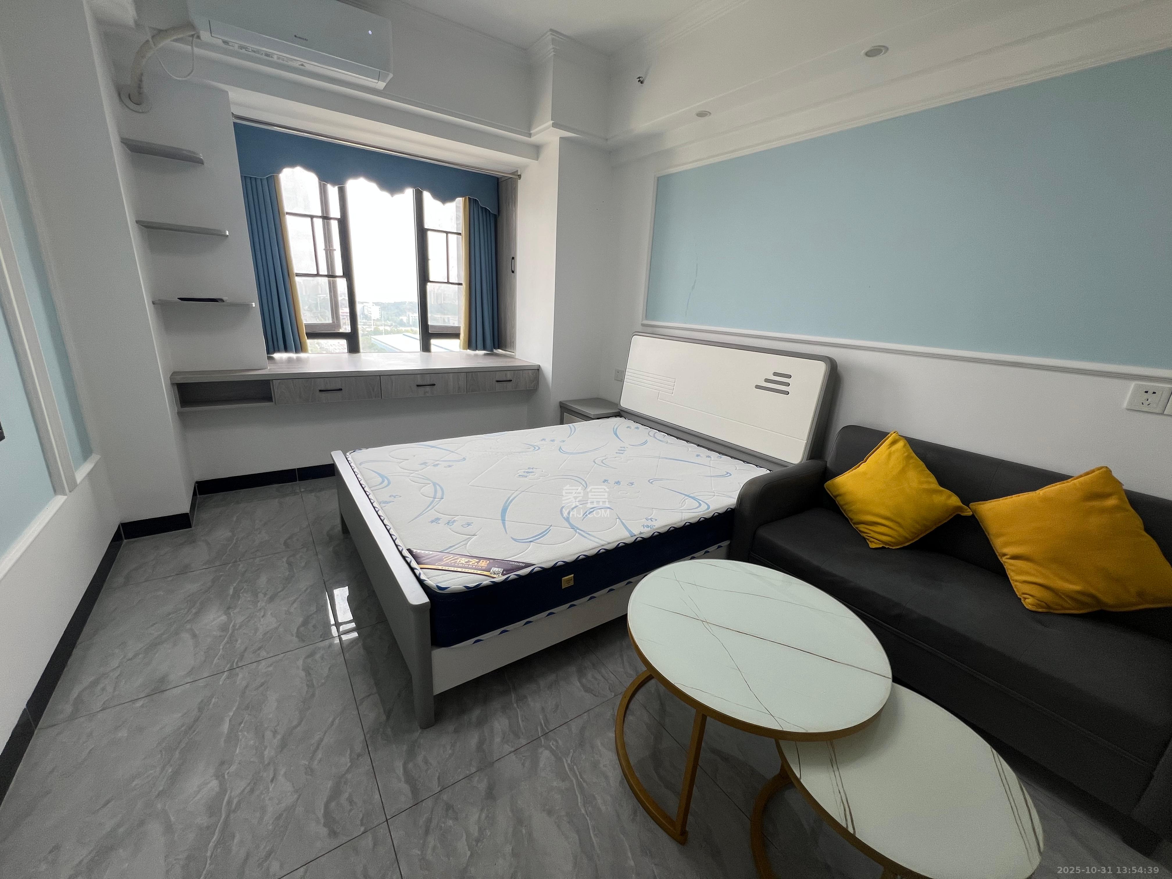 龙湖湘江星座（祺鑫星座公寓）  1室1厅1卫    1500.0元/月