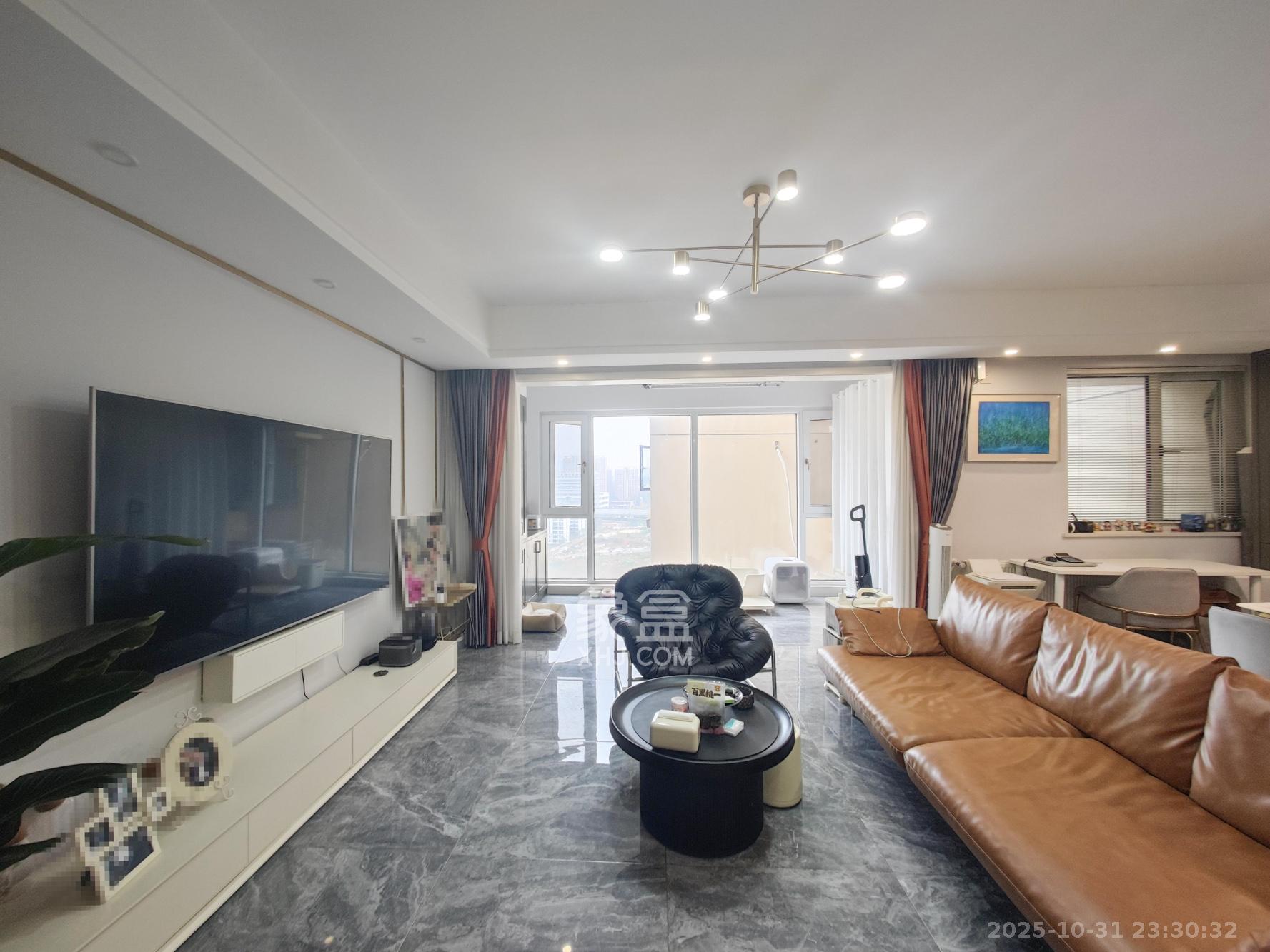 合能枫丹丽舍（柏悦名苑)  3室2厅2卫    128.0万