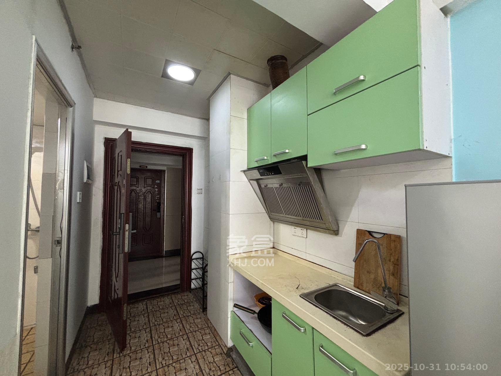 名富公寓  1室1厅1卫    1400.0元/月室内图