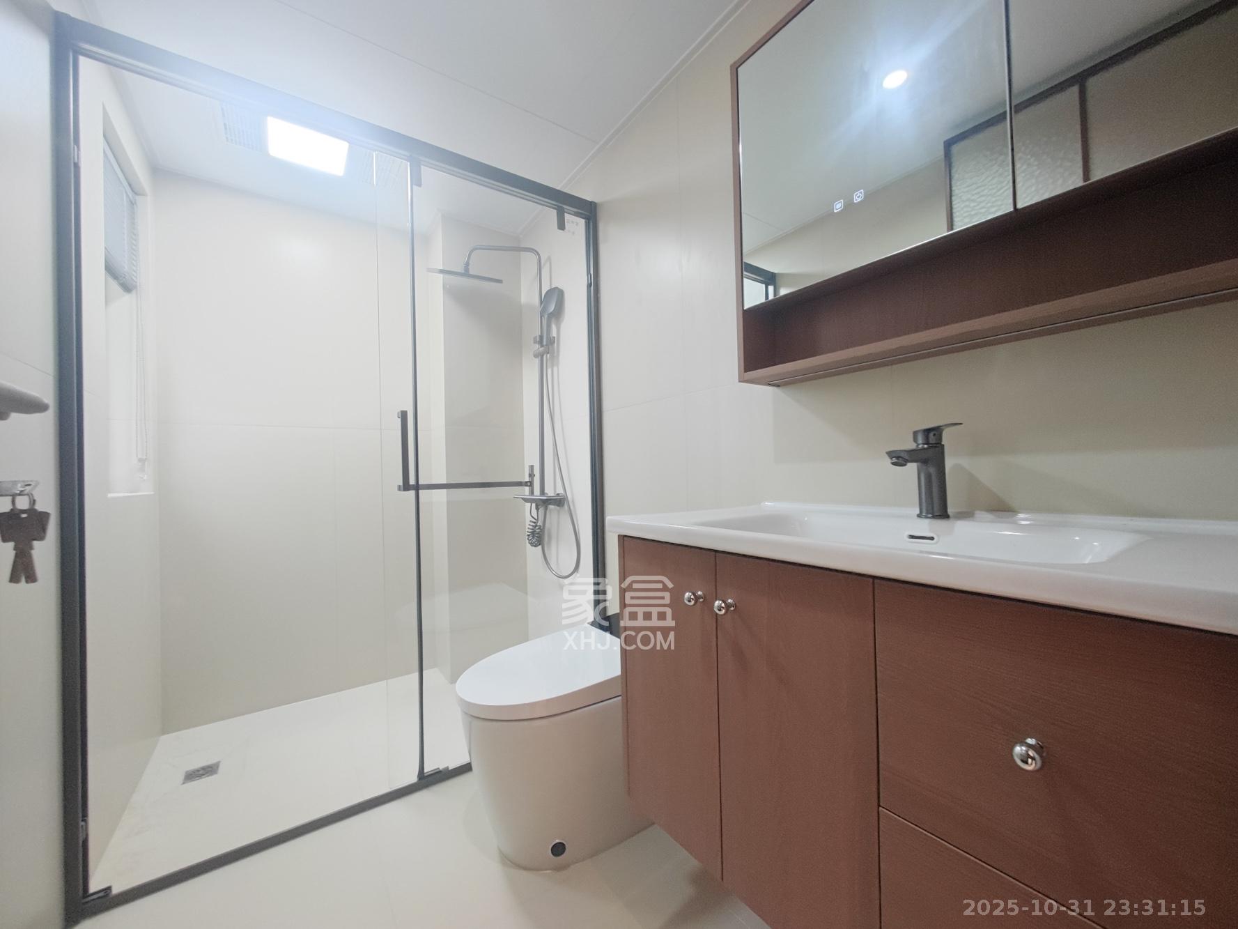 合能枫丹丽舍（柏悦名苑)  1室0厅0卫    119.0万卫生间