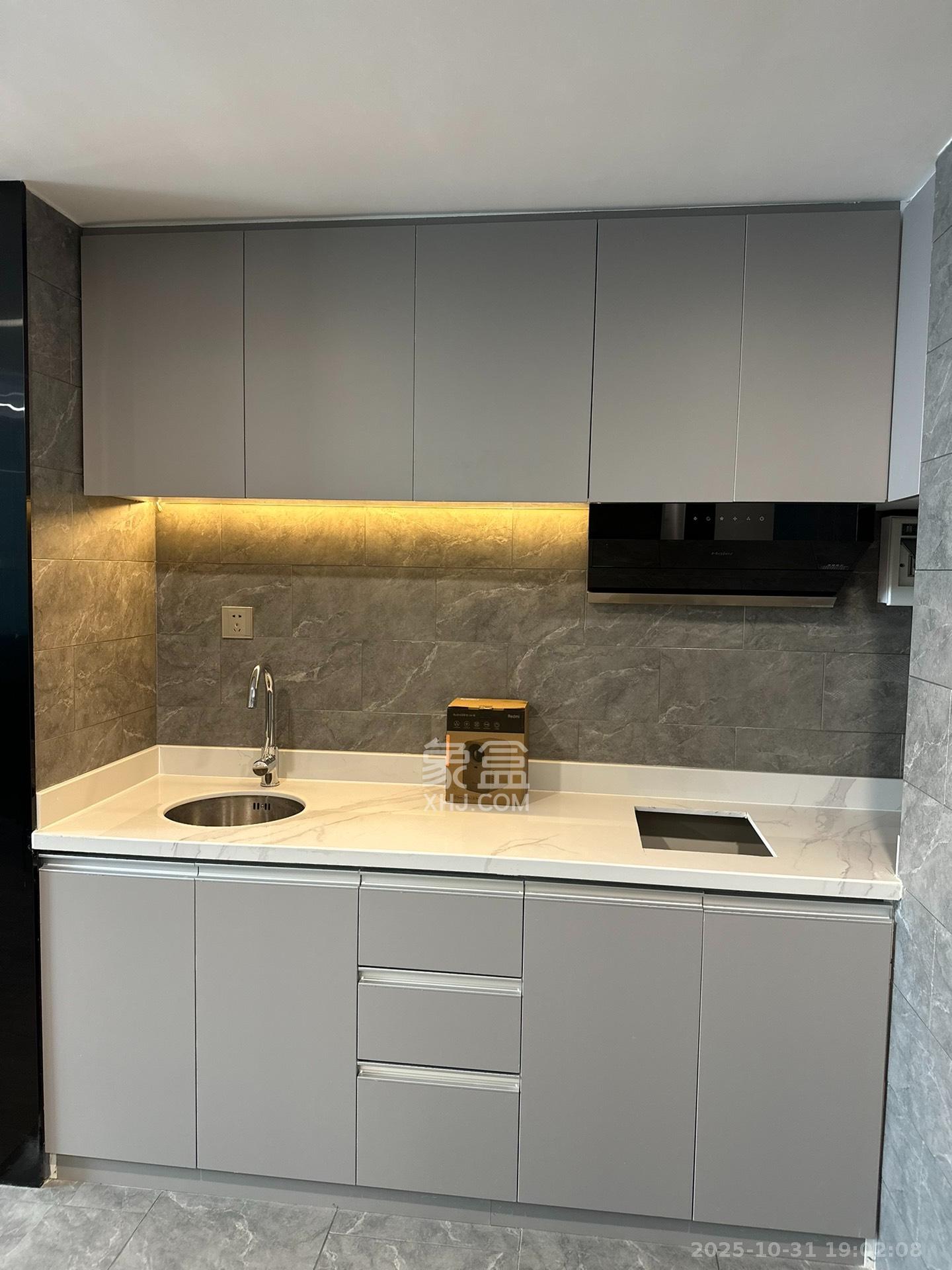 敬天广场  1室1厅1卫    2000.0元/月室内图