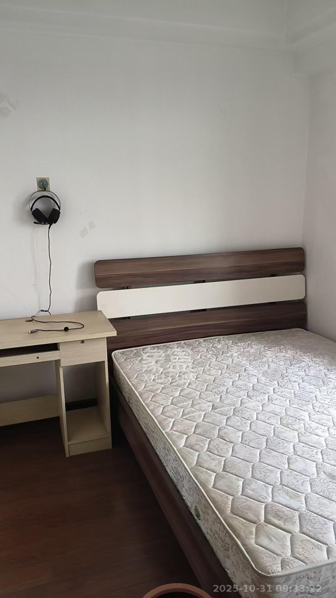 环宇天地、中海地产（中信城市广场二期）  2室2厅1卫    1800.0元/月室内图