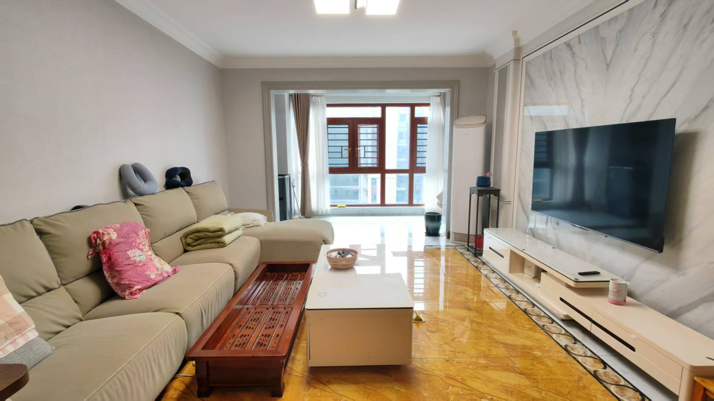 碧桂园梓山府  4室2厅2卫    98.0万室内图