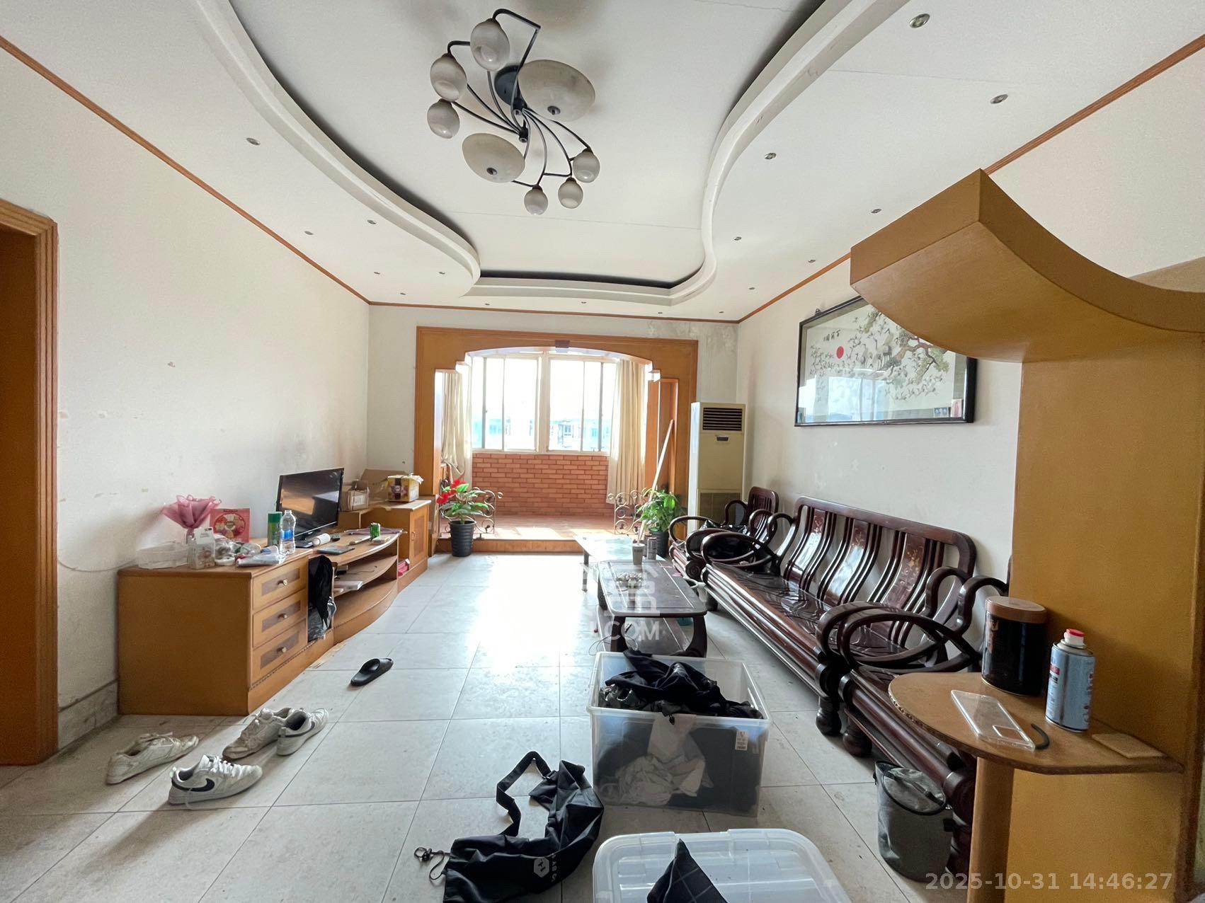 荷花园电信宿舍(天辰荷花苑)  2室2厅1卫    1500.0元/月 荷花园电信宿舍(天辰荷花苑)  2室2厅1卫    1500.0元/月