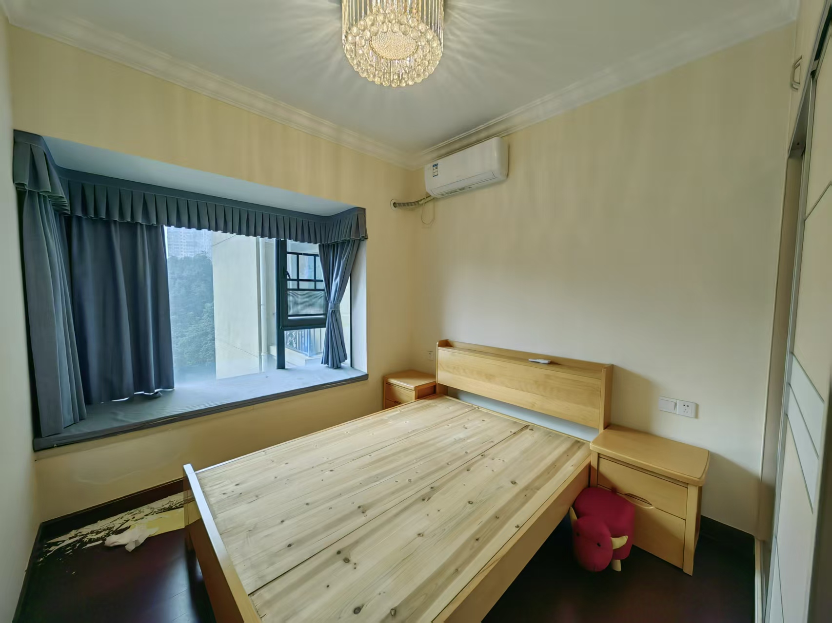 恒大绿洲 3室2厅2卫 2200.0元/月 恒大绿洲 3室2厅2卫 2200.0元/月室内图