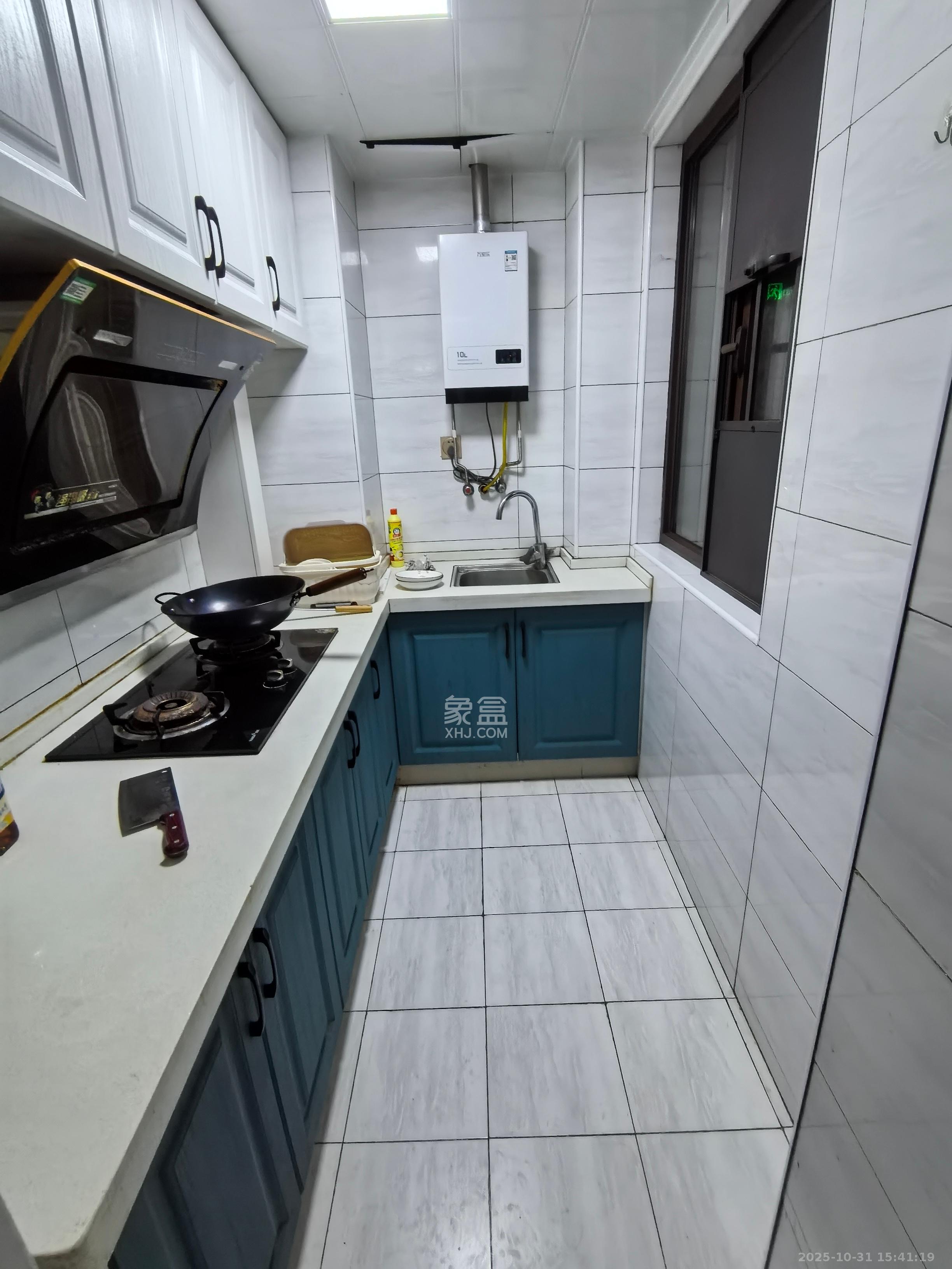 华润置地广场二期  3室3厅1卫    1900.0元/月室内图