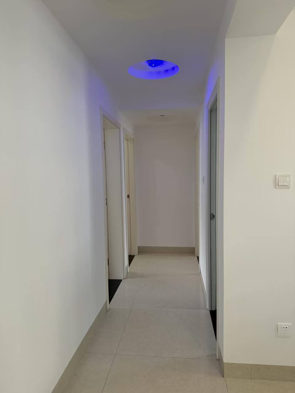 海航城  3室2厅2卫    2500.0元/月室内图