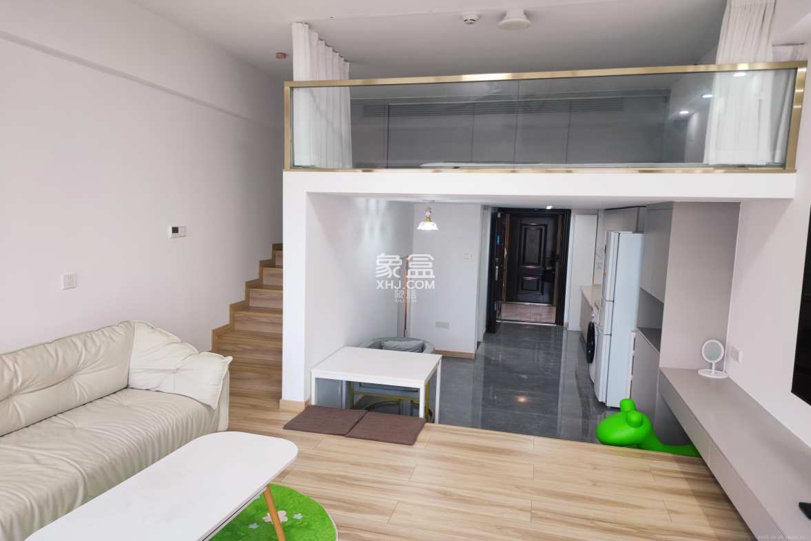 润和国际广场 1室1厅1卫 1800.0元/月 润和国际广场 1室1厅1卫 1800.0元/月室内图