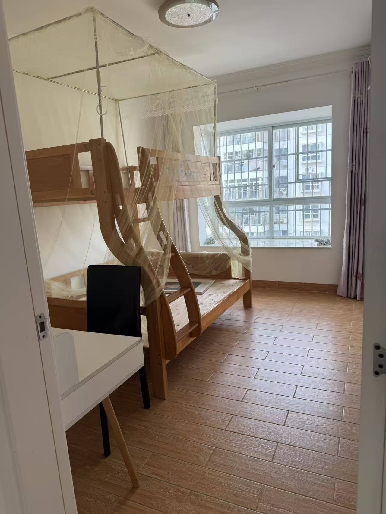 海航城  3室2厅2卫    2500.0元/月室内图