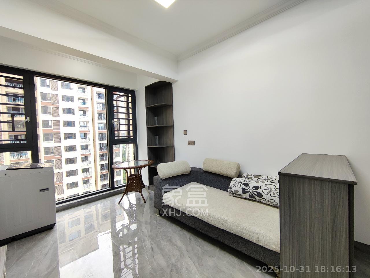 长房明宸府  2室1厅1卫    1700.0元/月