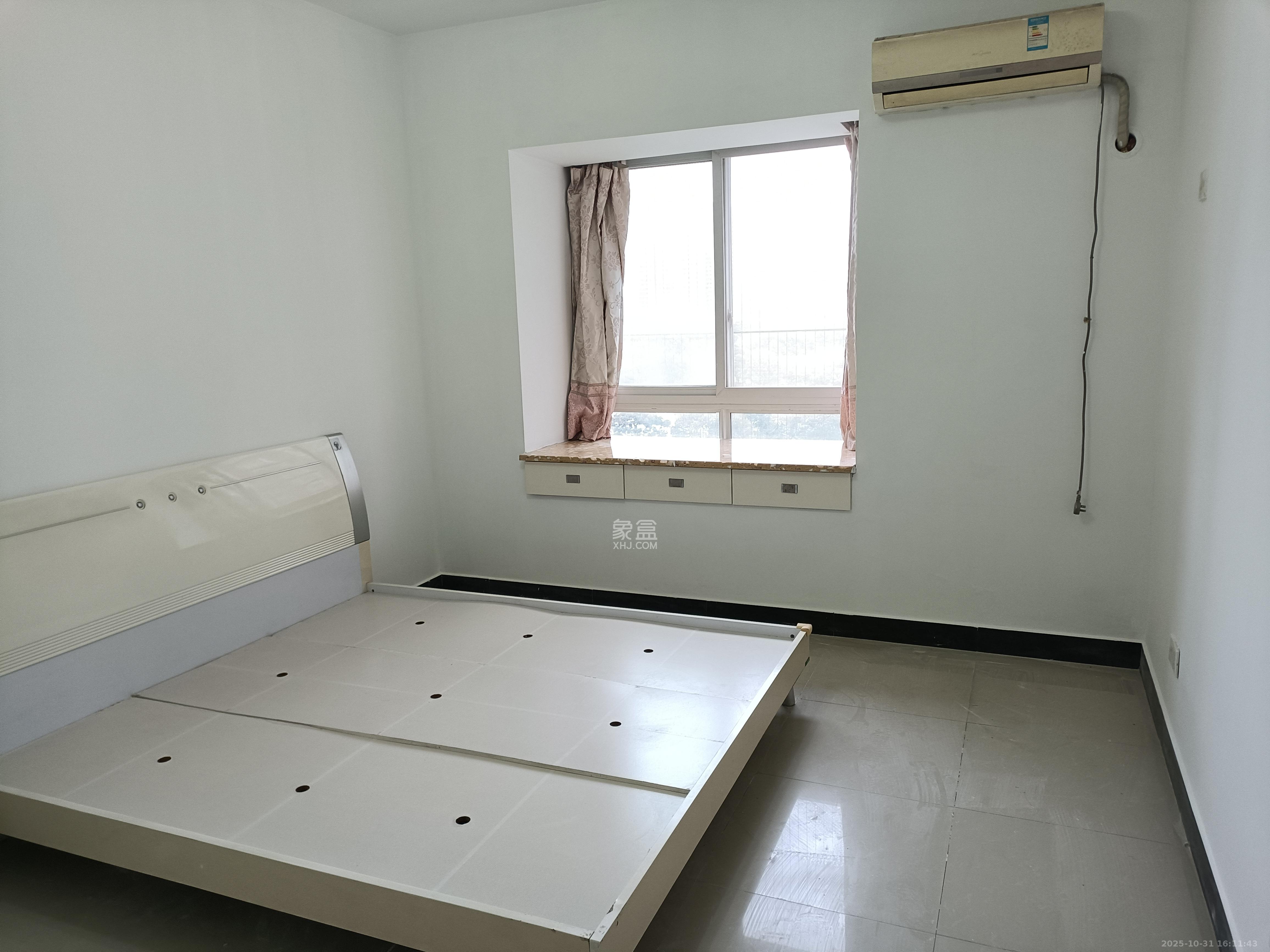 楚天馨苑  2室2厅1卫    1500.0元/月室内图