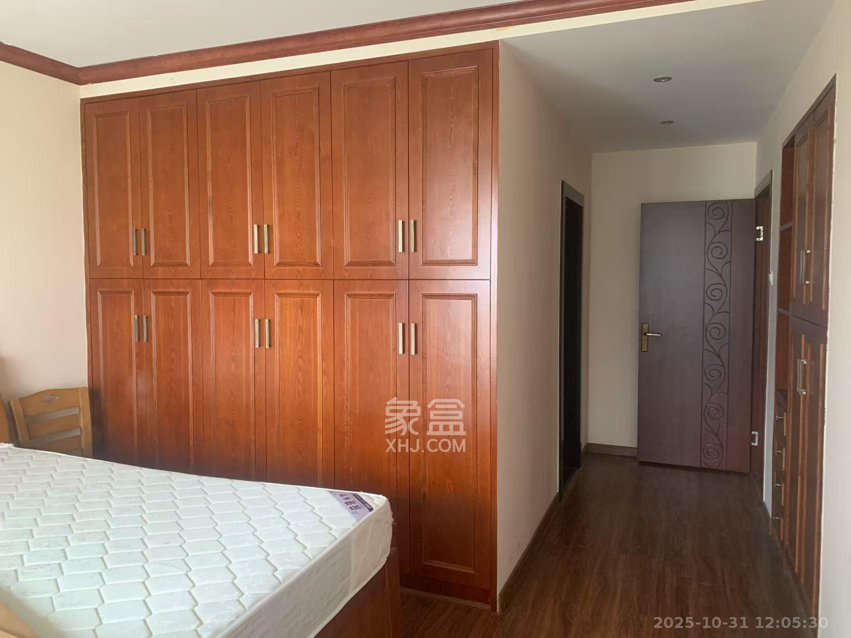 新悦家园  3室2厅1卫    3000.0元/月室内图