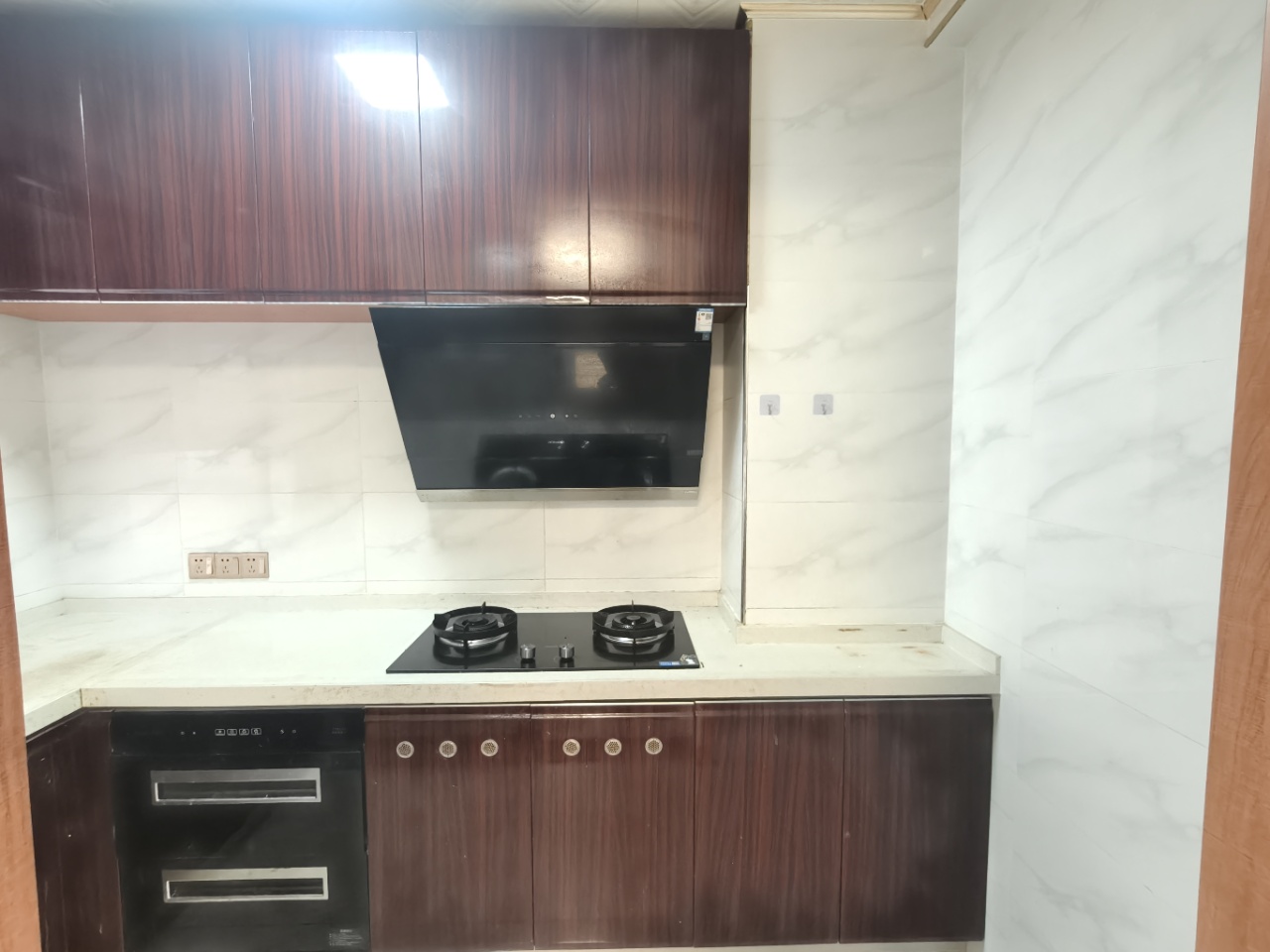 展兴汇景名城  3室2厅1卫    2500.0元/月室内图