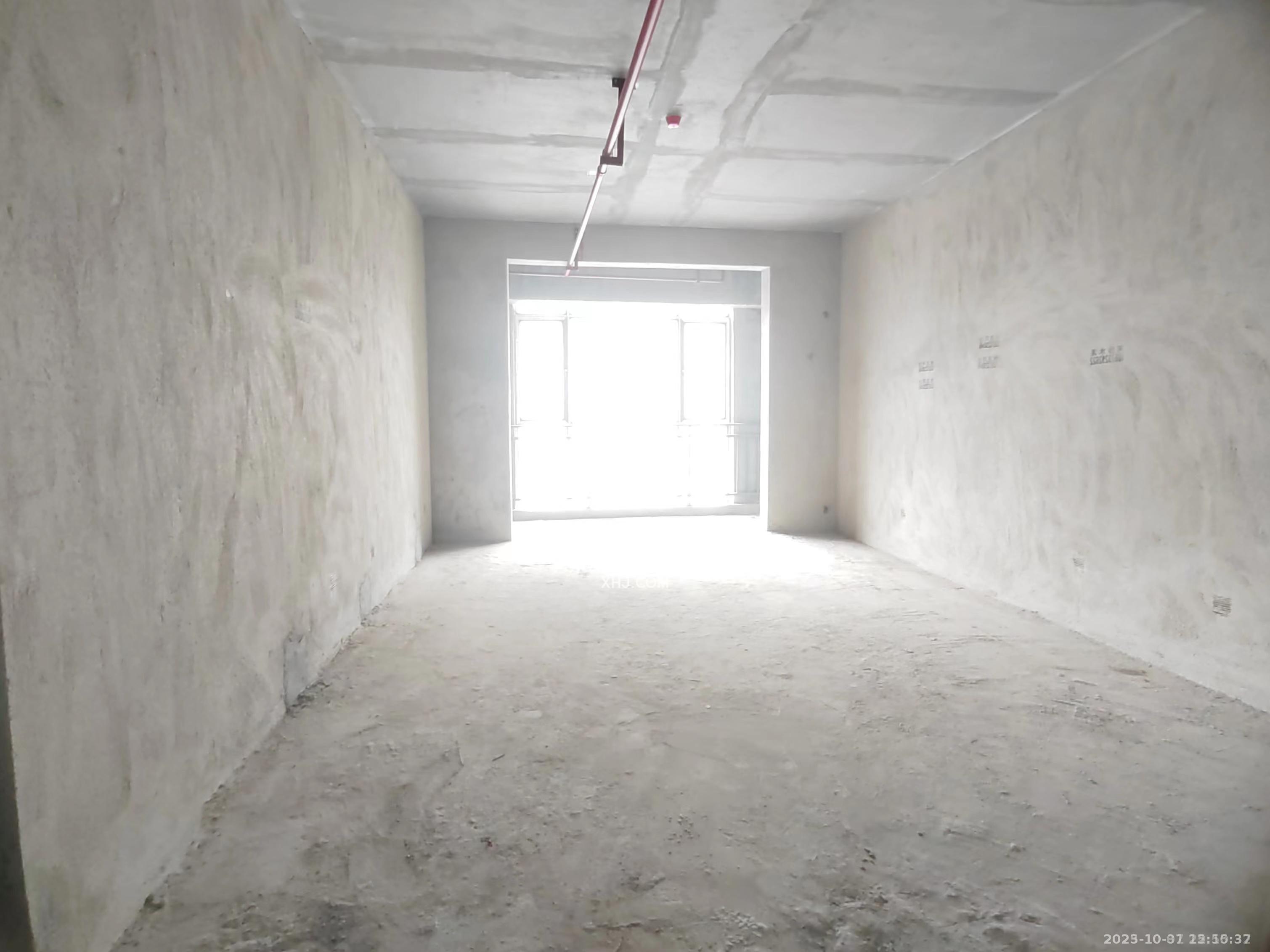 岳塘国际商贸城  2室1厅1卫    29.8万