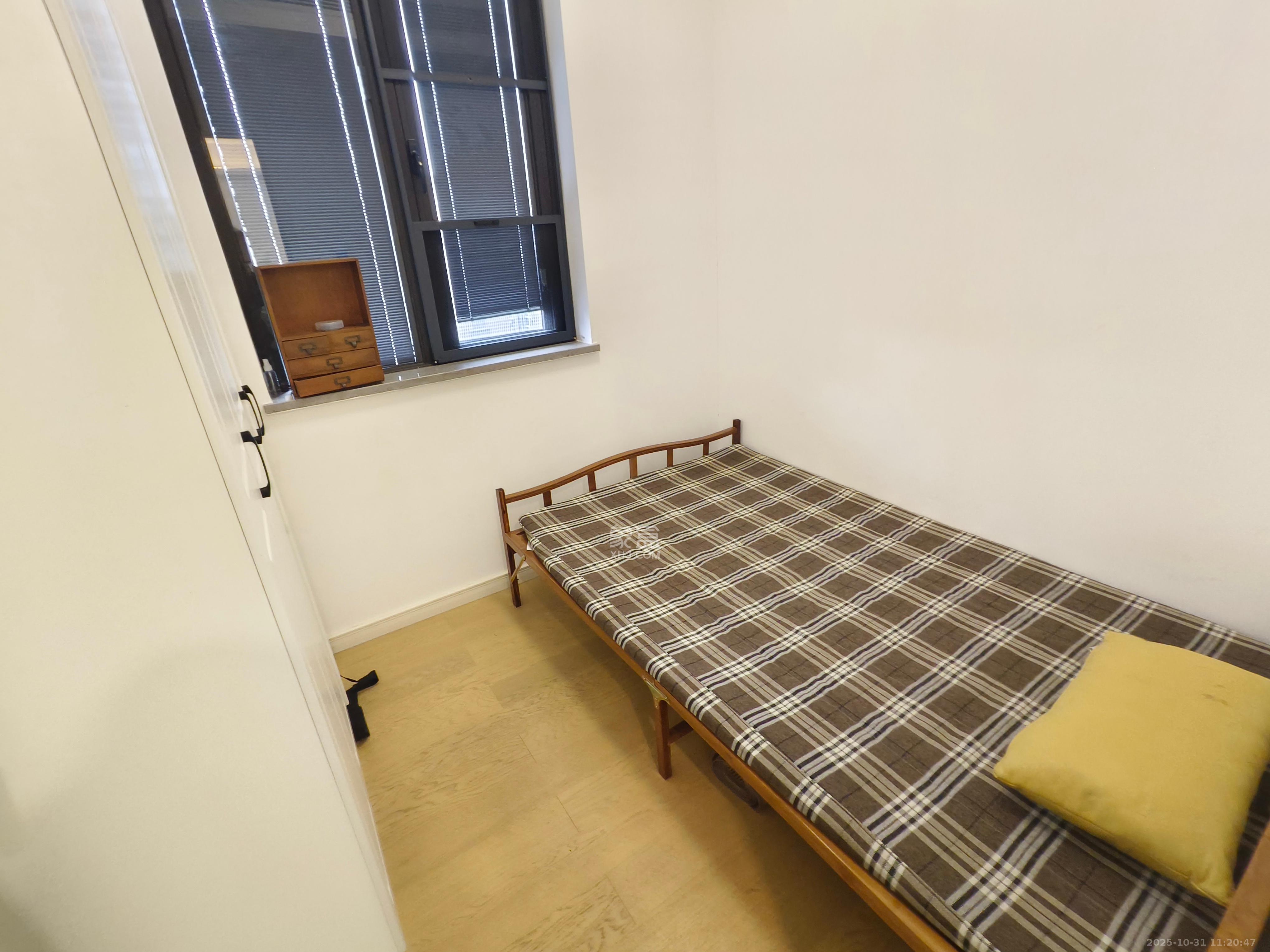 万科金色梦想C区  3室2厅2卫    3000.0元/月室内图