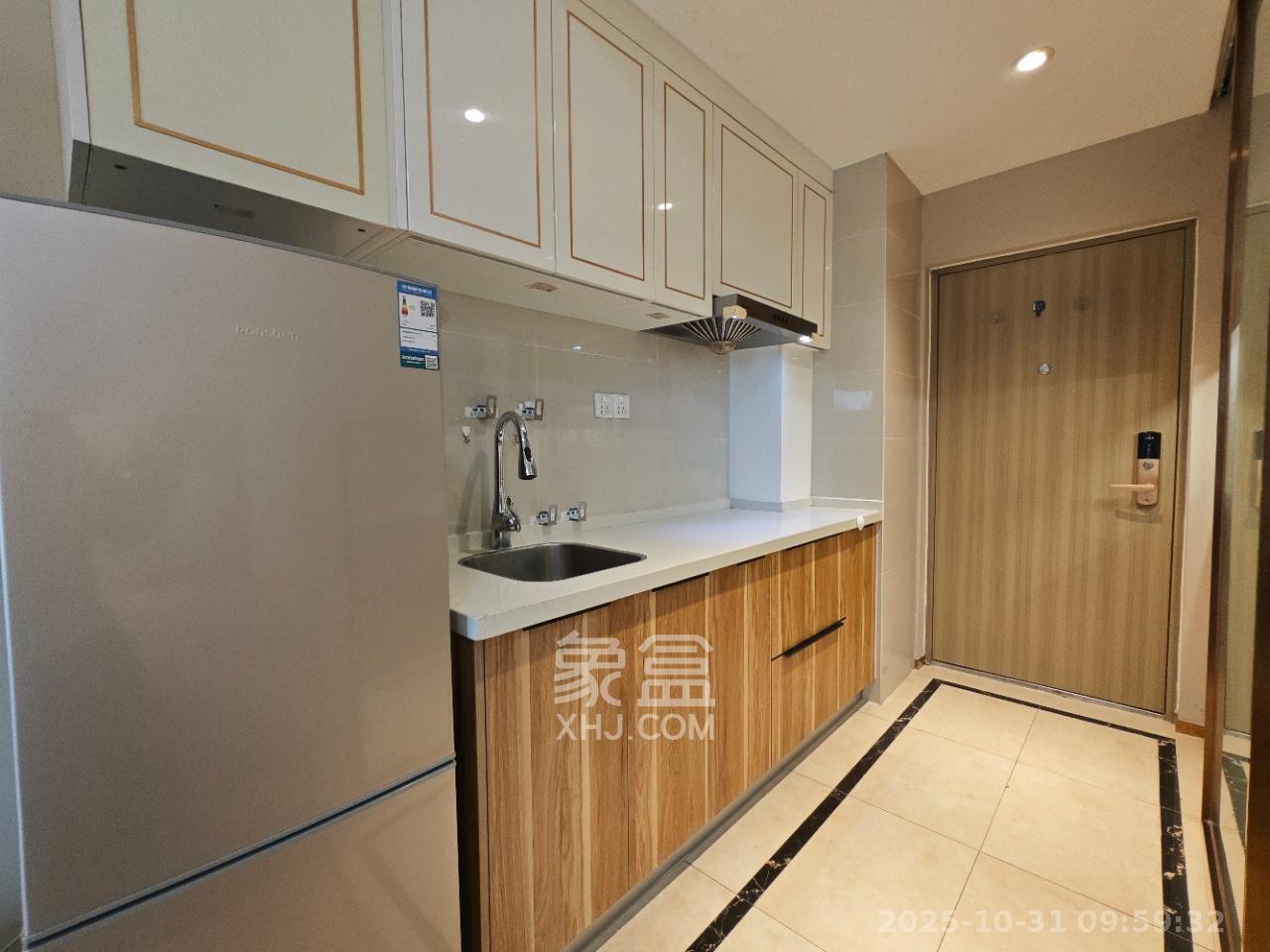 远洋外滩壹号  1室1厅1卫    1900.0元/月室内图