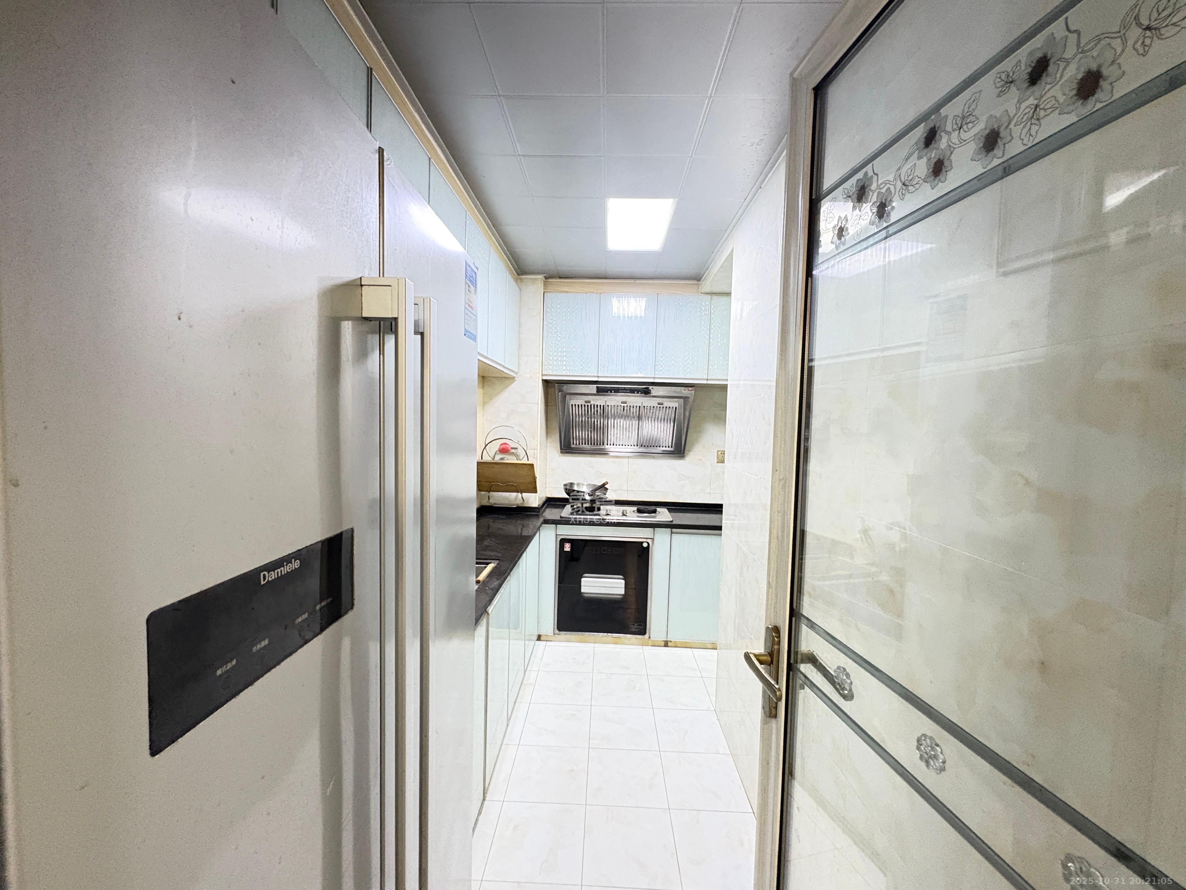 莲香园  2室1厅1卫    1800.0元/月室内图