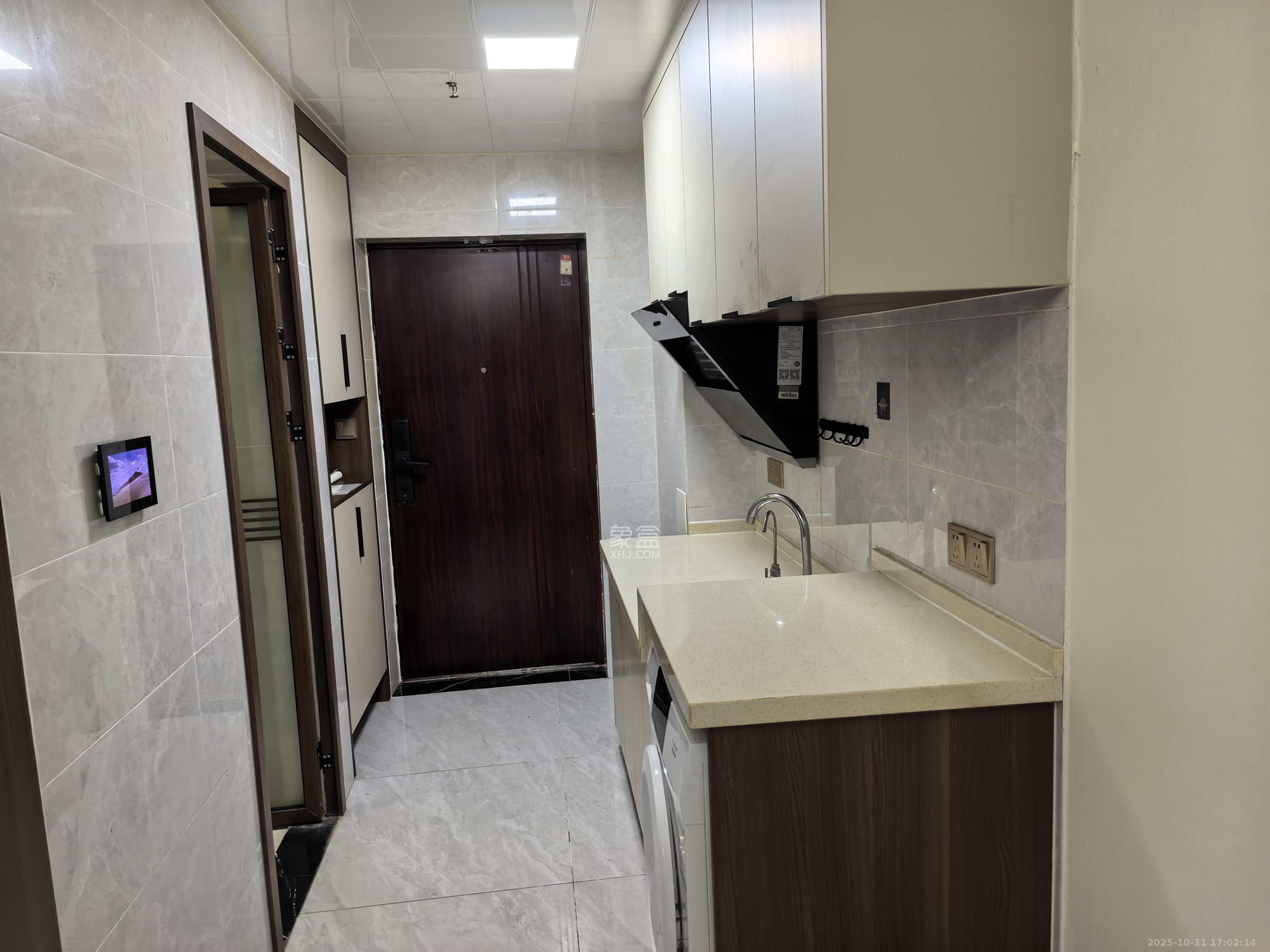 奥园城市天骄一期  1室1厅1卫    1700.0元/月室内图