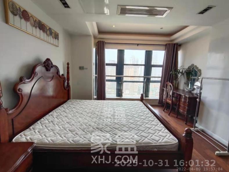 壹号公馆  1室1厅0卫    2200.0元/月室内图