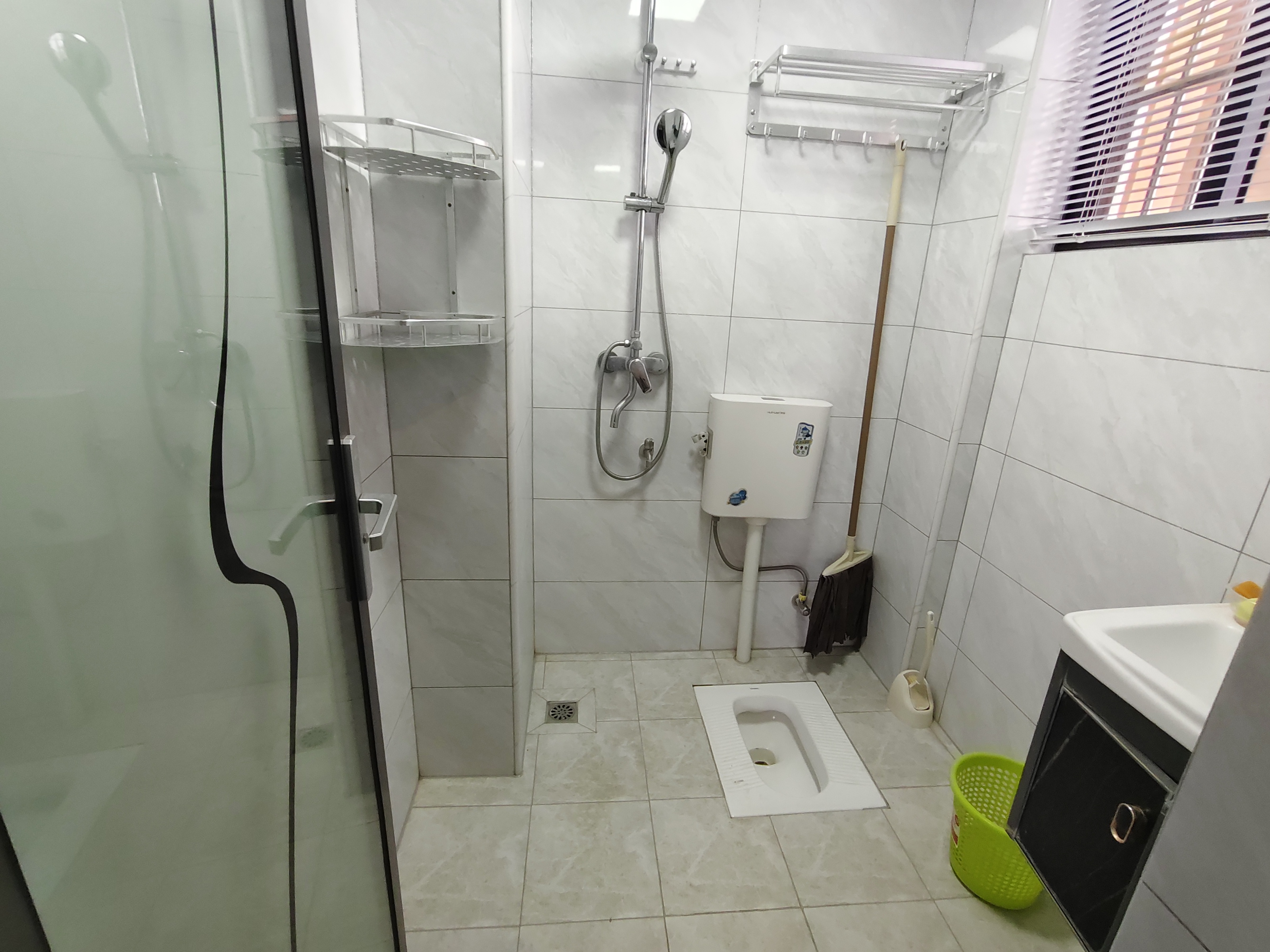 新大洲教师住宅小区 2室2厅1卫 1800.0元/月 新大洲教师住宅小区 2室2厅1卫 1800.0元/月室内图