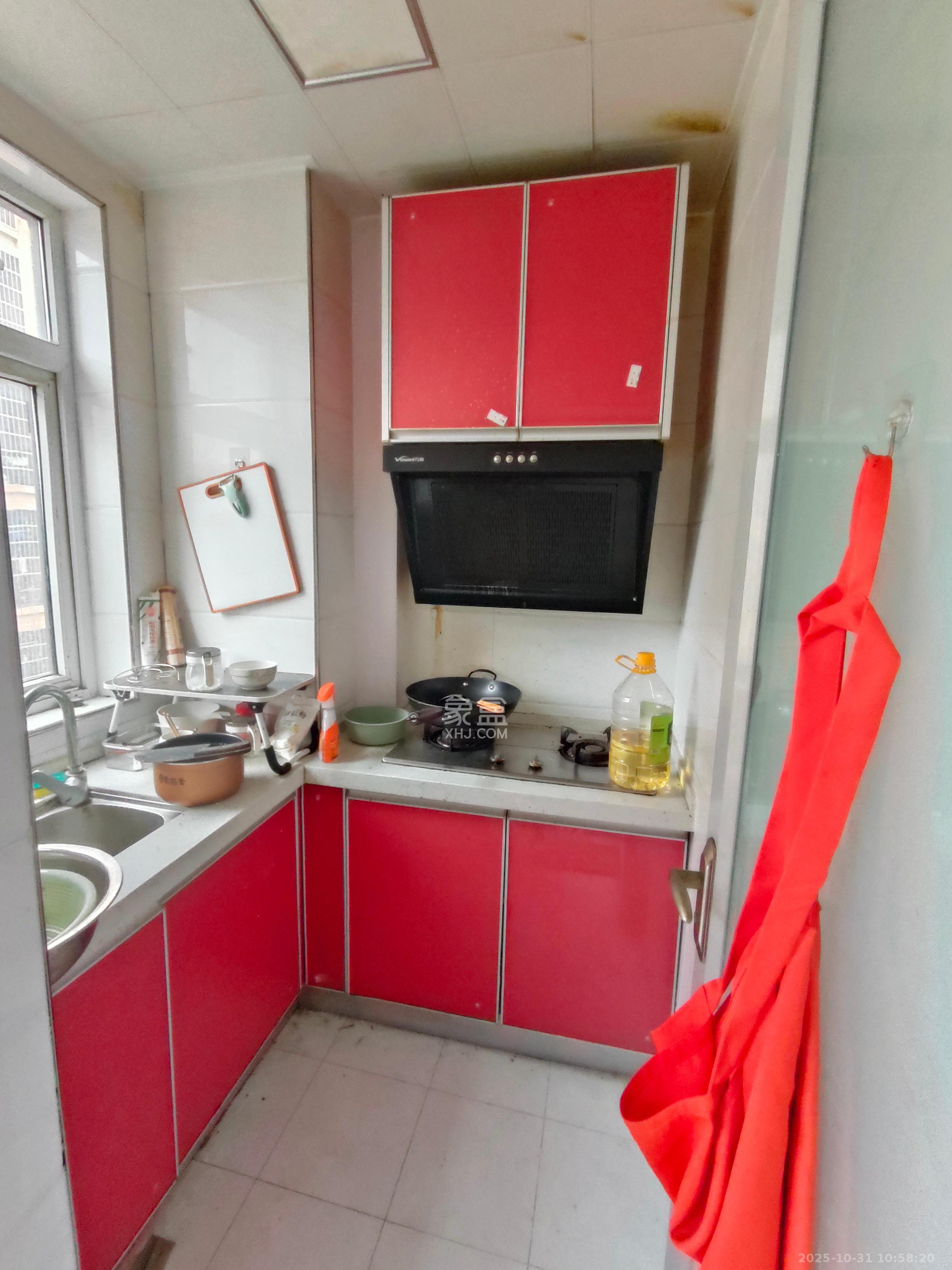 爵士湘 1室1厅1卫 800.0元/月 爵士湘 1室1厅1卫 800.0元/月室内图