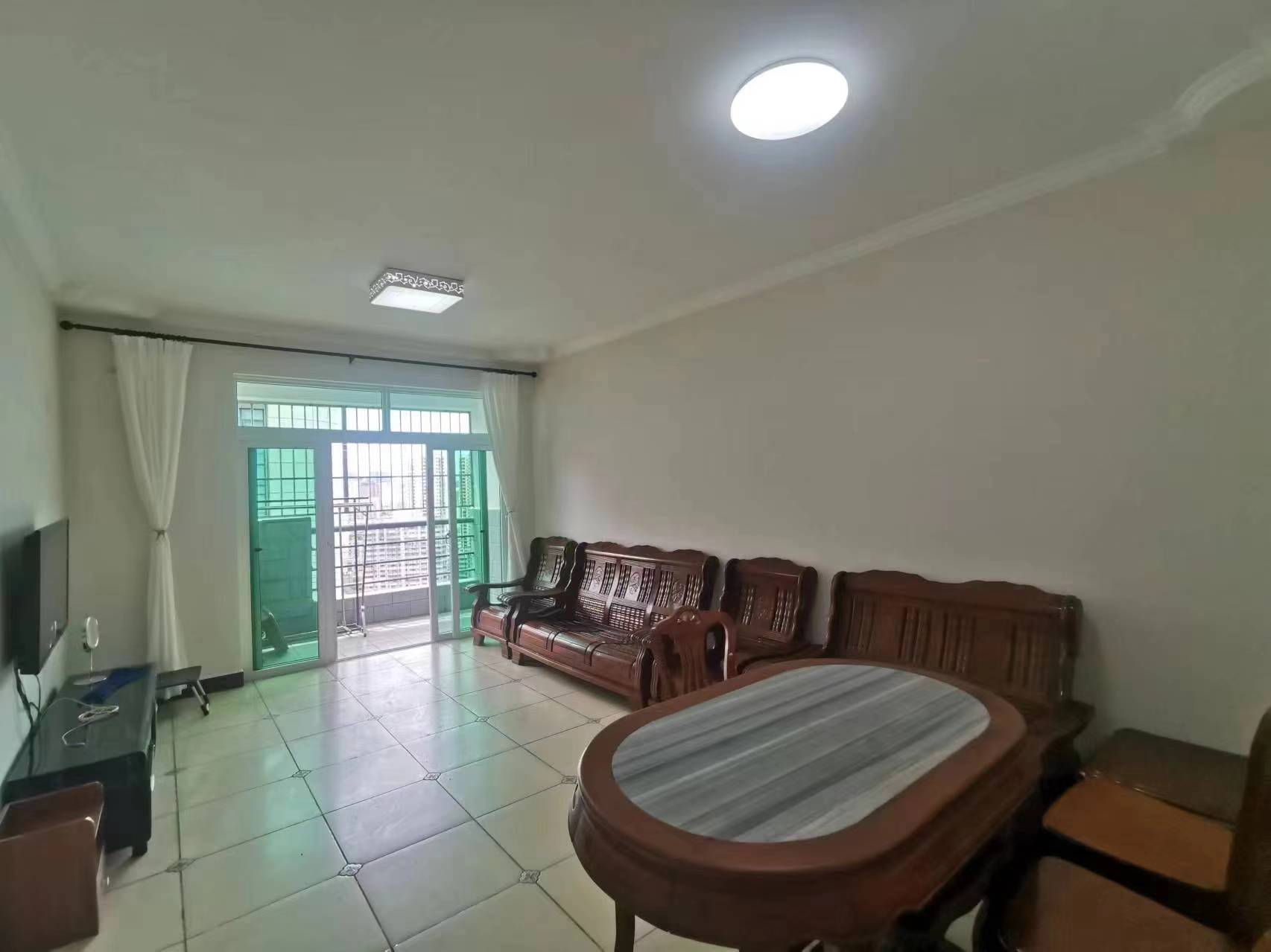 滨海明珠  2室2厅1卫    2200.0元/月室内图