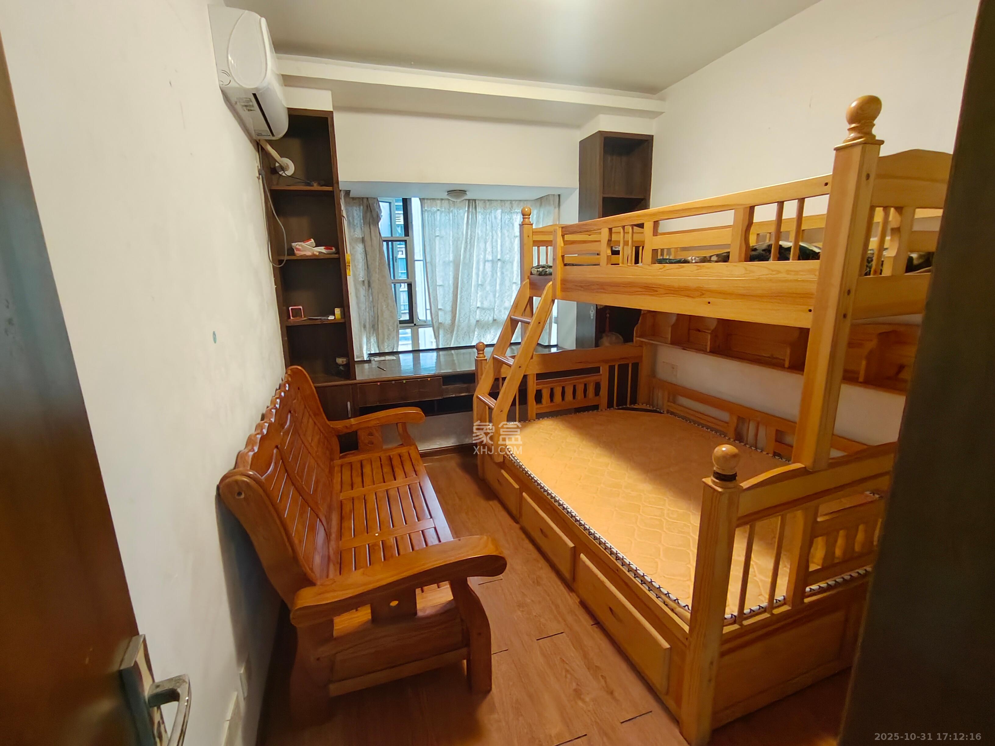 柠檬丽都  3室2厅2卫    2600.0元/月室内图